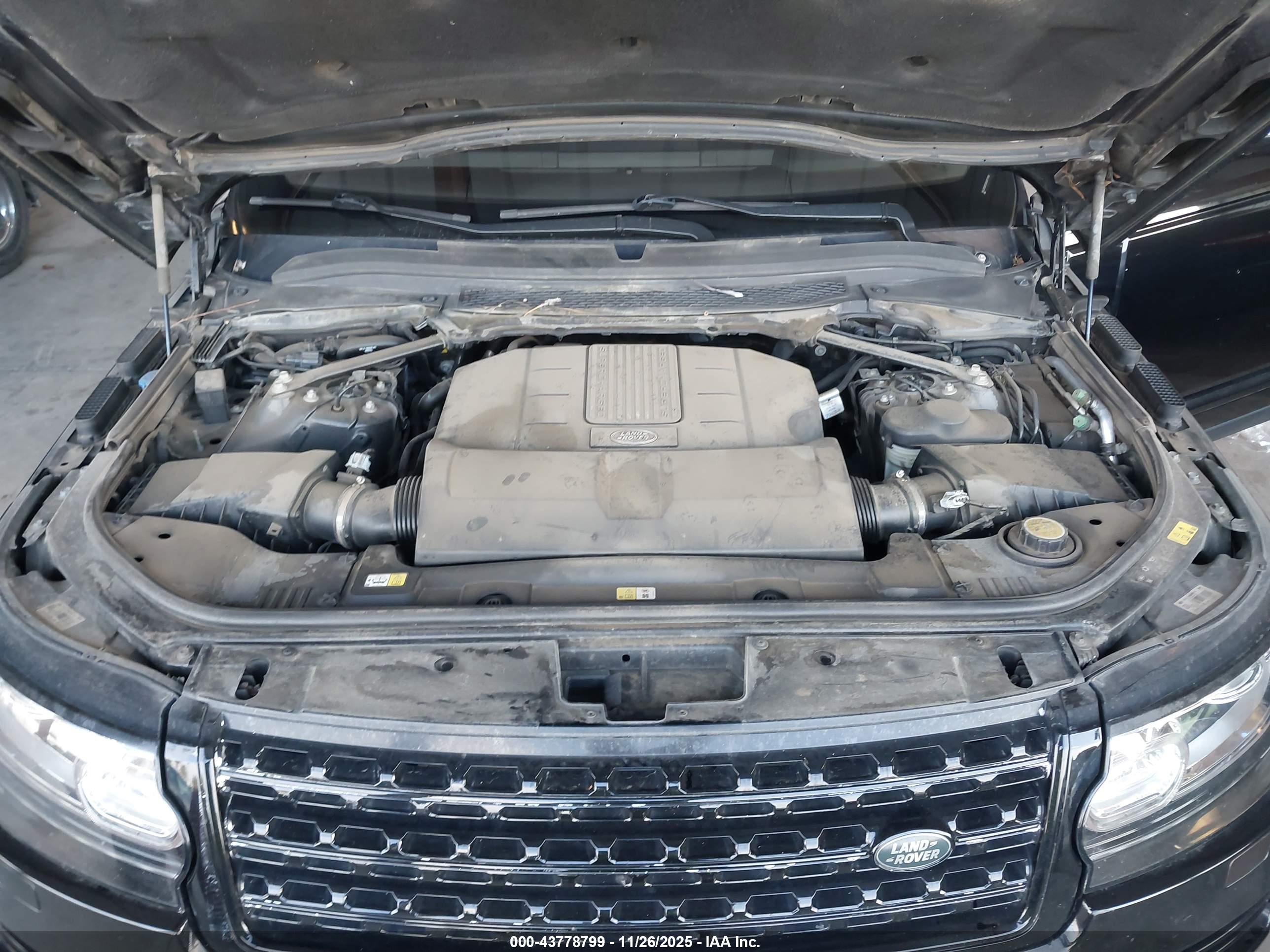 LAND ROVER image 10