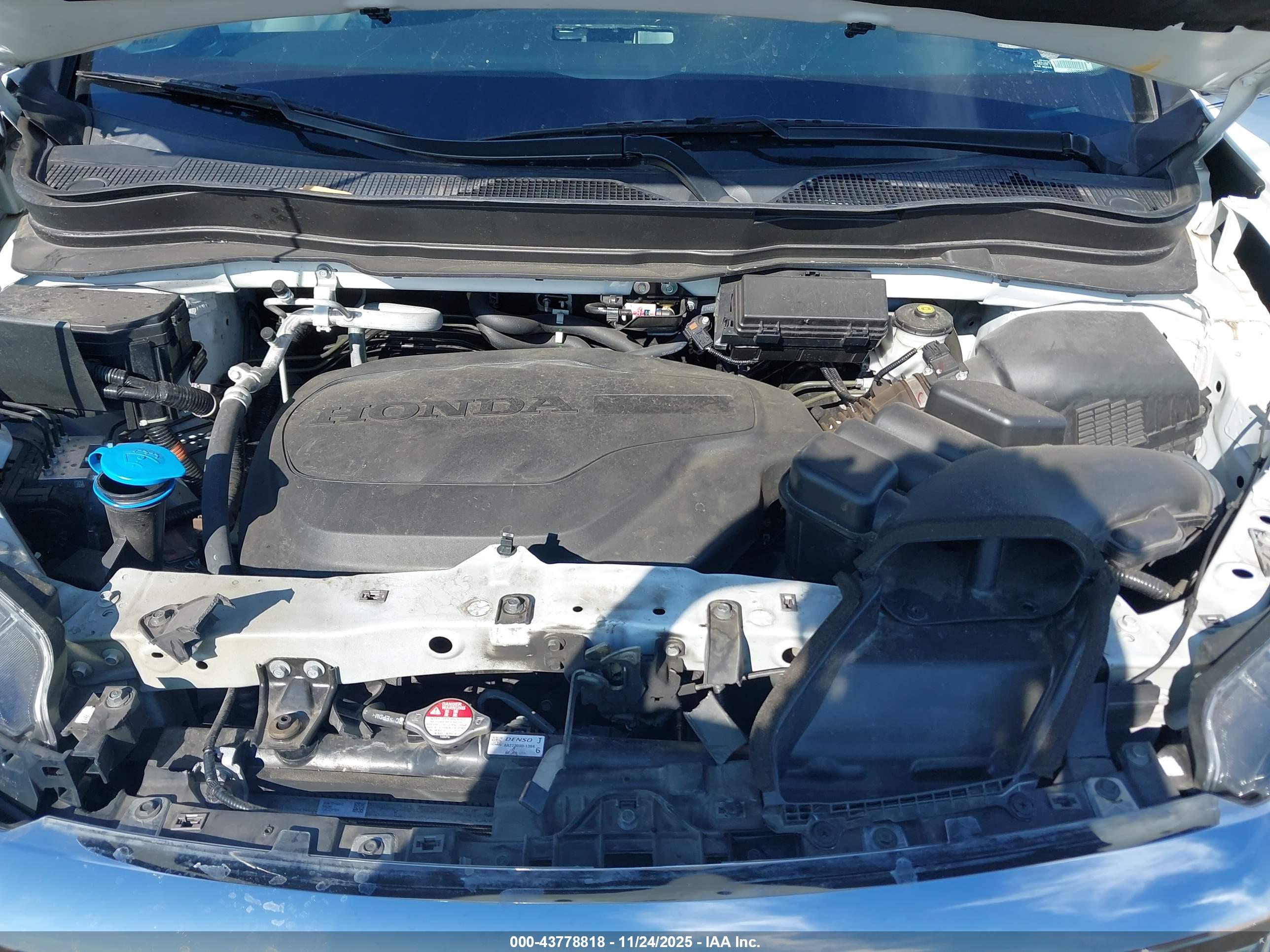 HONDA PILOT image 10