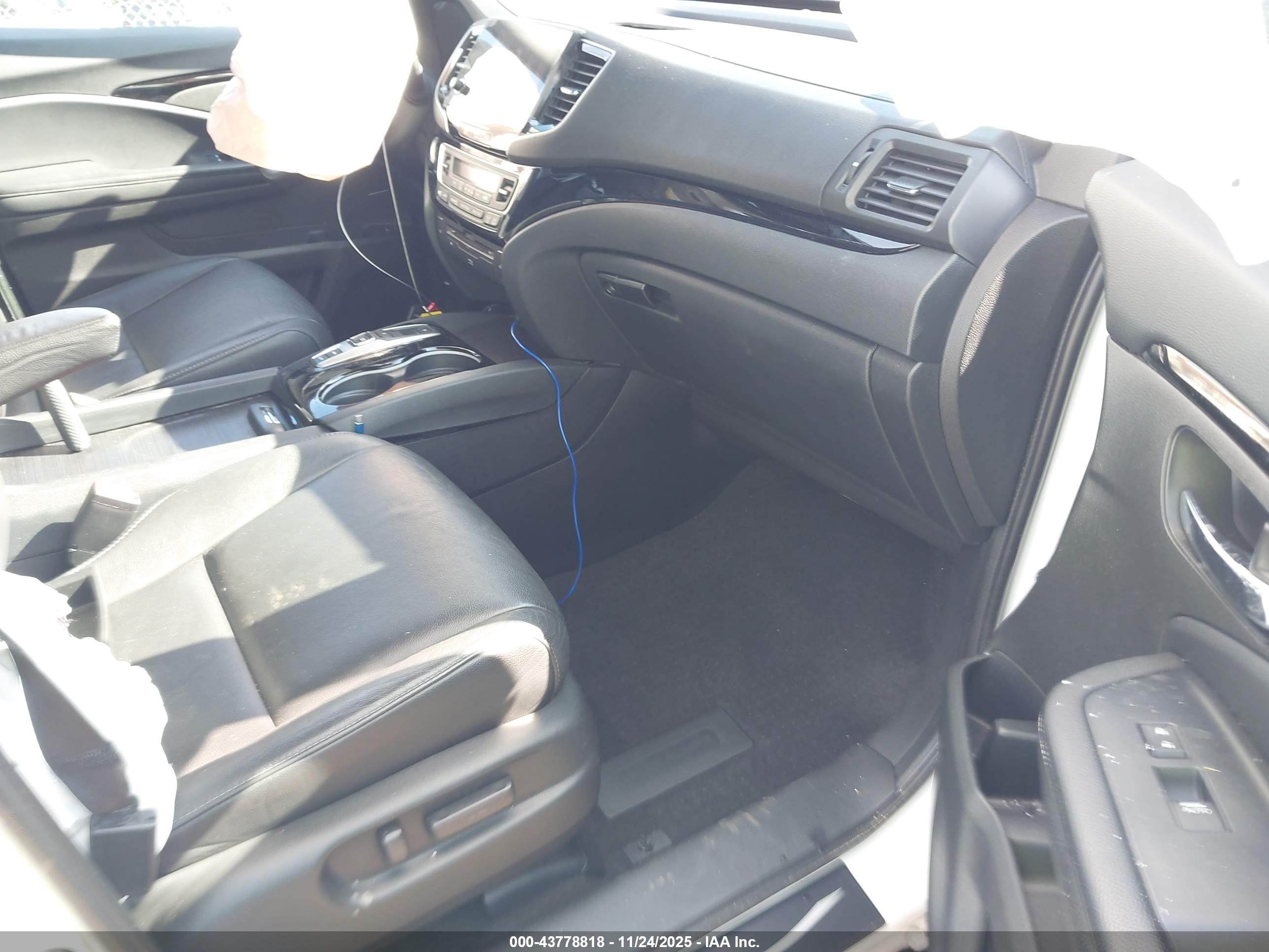 HONDA PILOT image 5