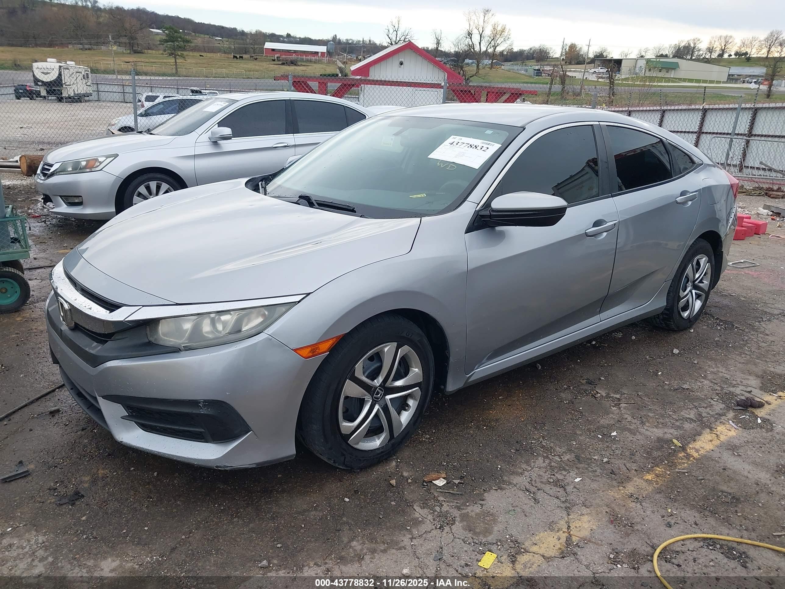 HONDA CIVIC image 2