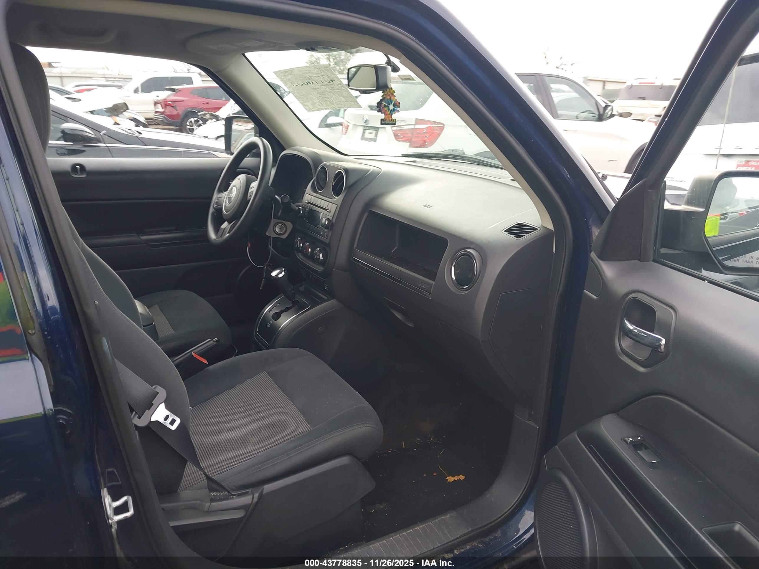 JEEP PATRIOT image 5