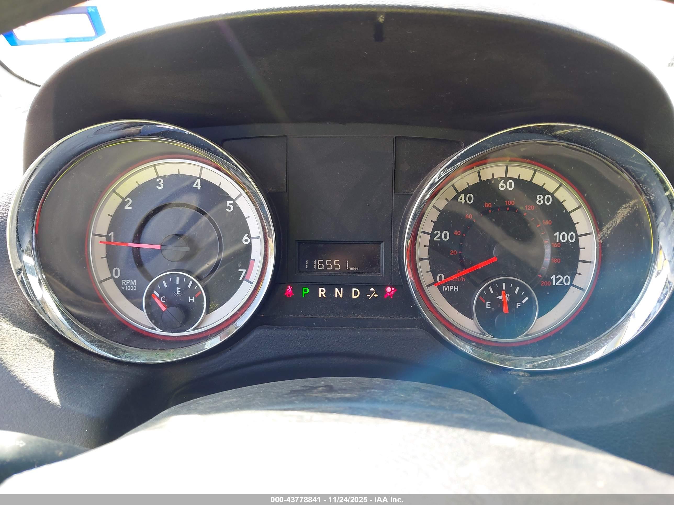 DODGE GRAND image 7