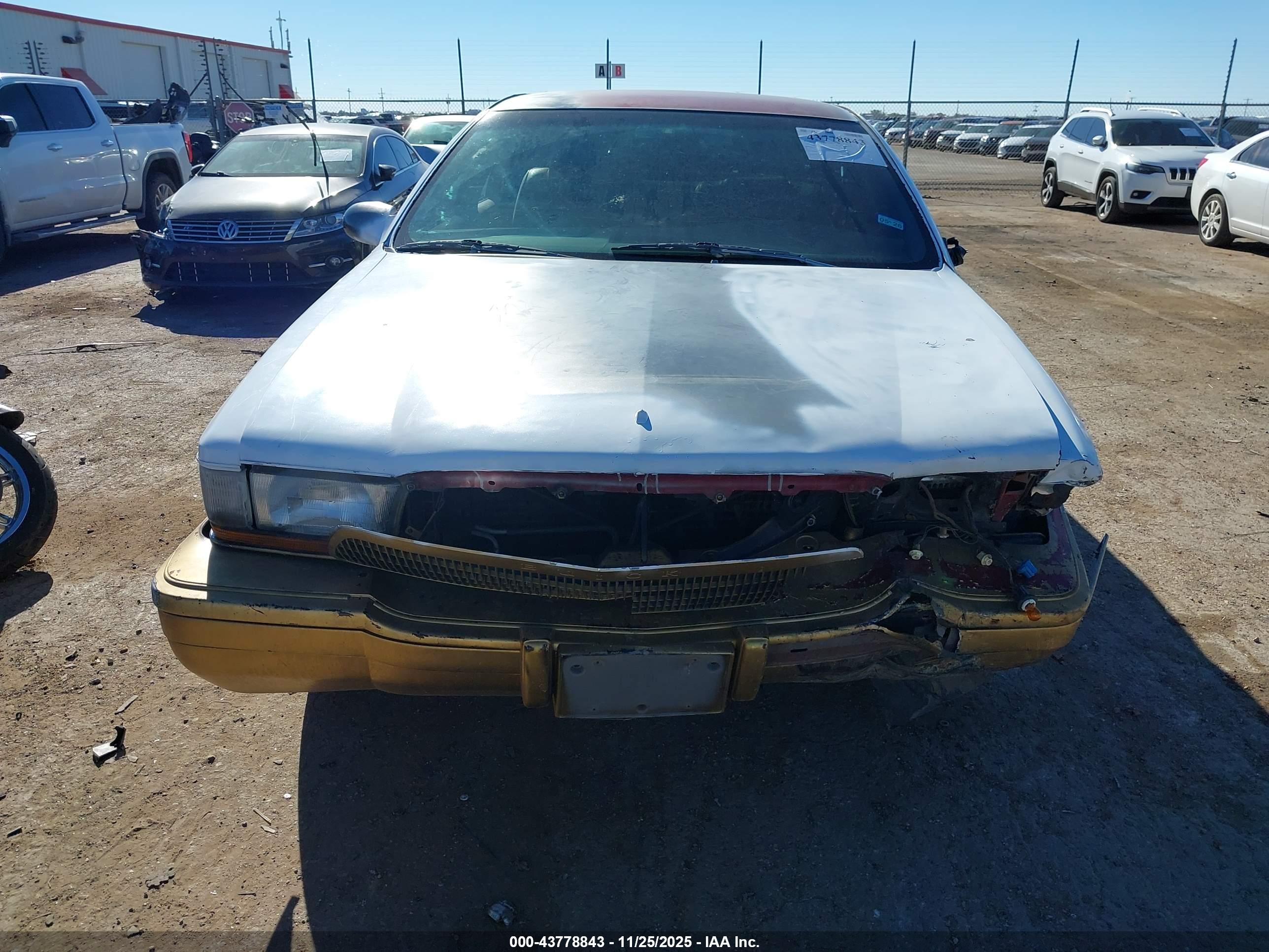 BUICK ROADMASTER image 6
