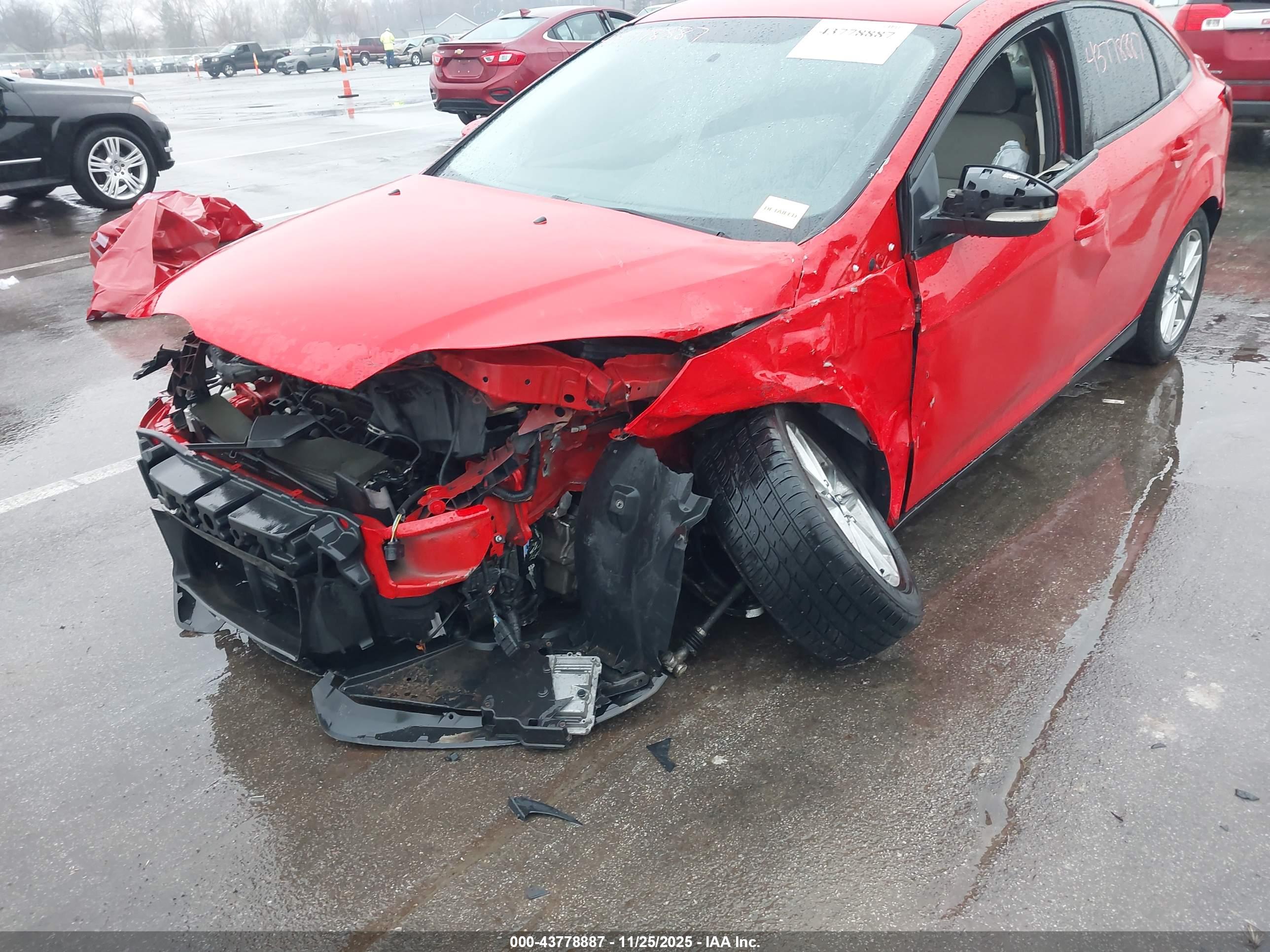 FORD FOCUS image 6