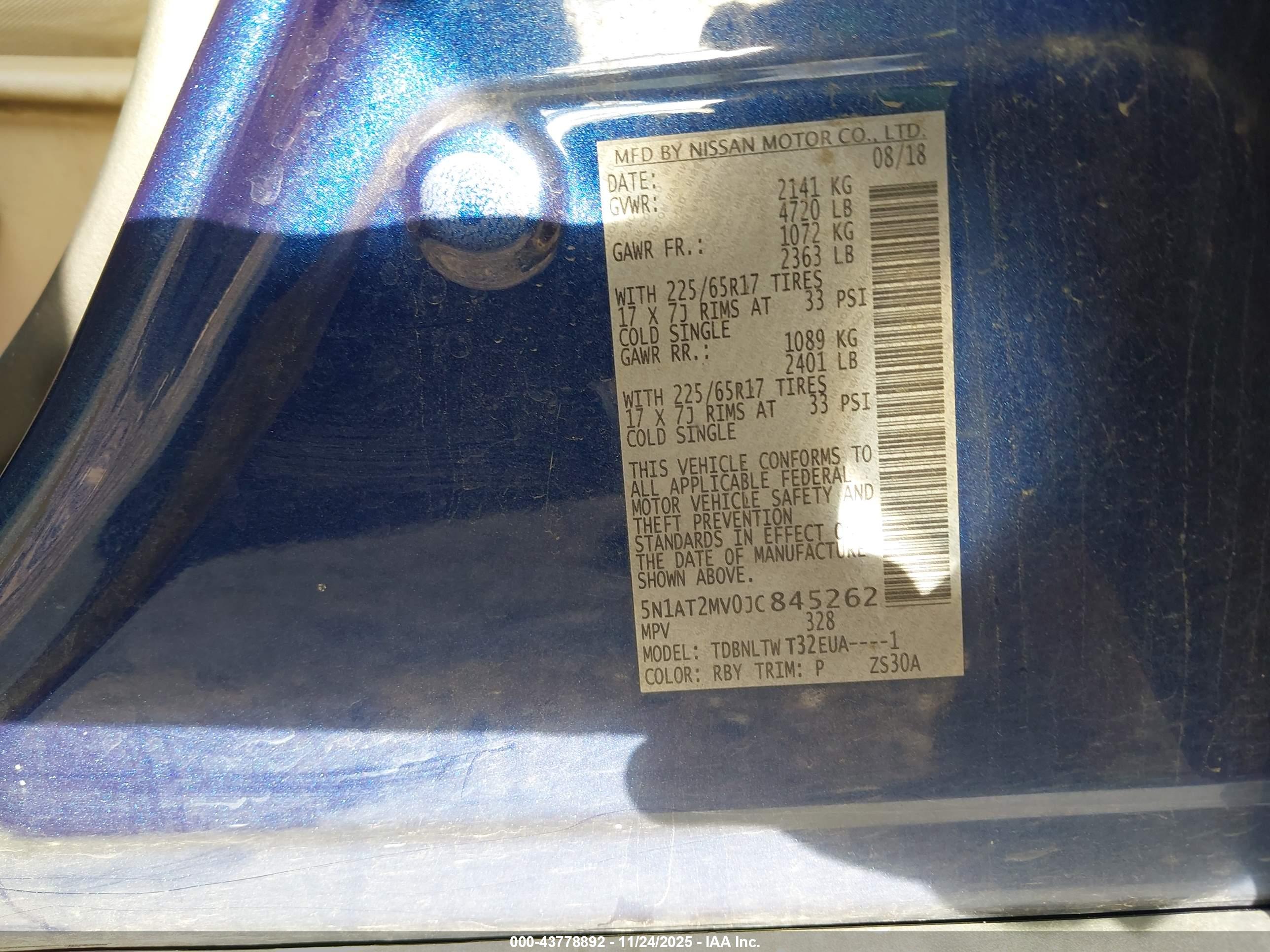 NISSAN ROGUE image 9