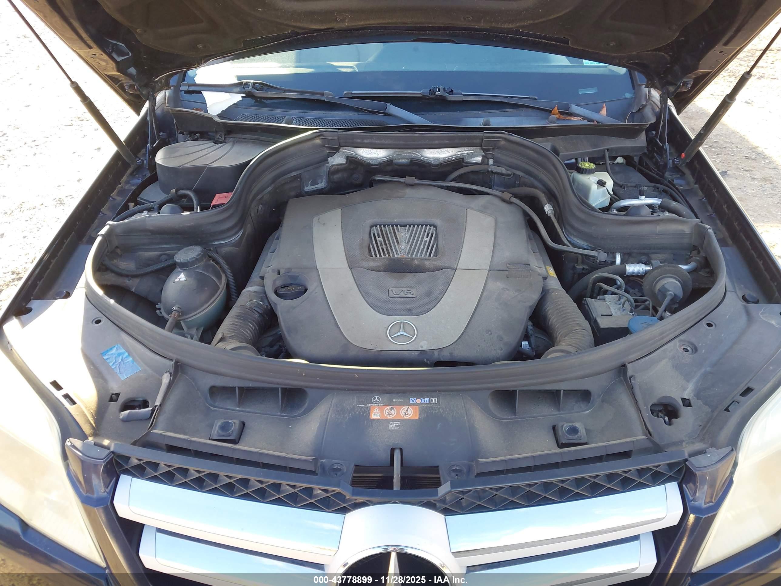 MERCEDES-BENZ GLK image 10