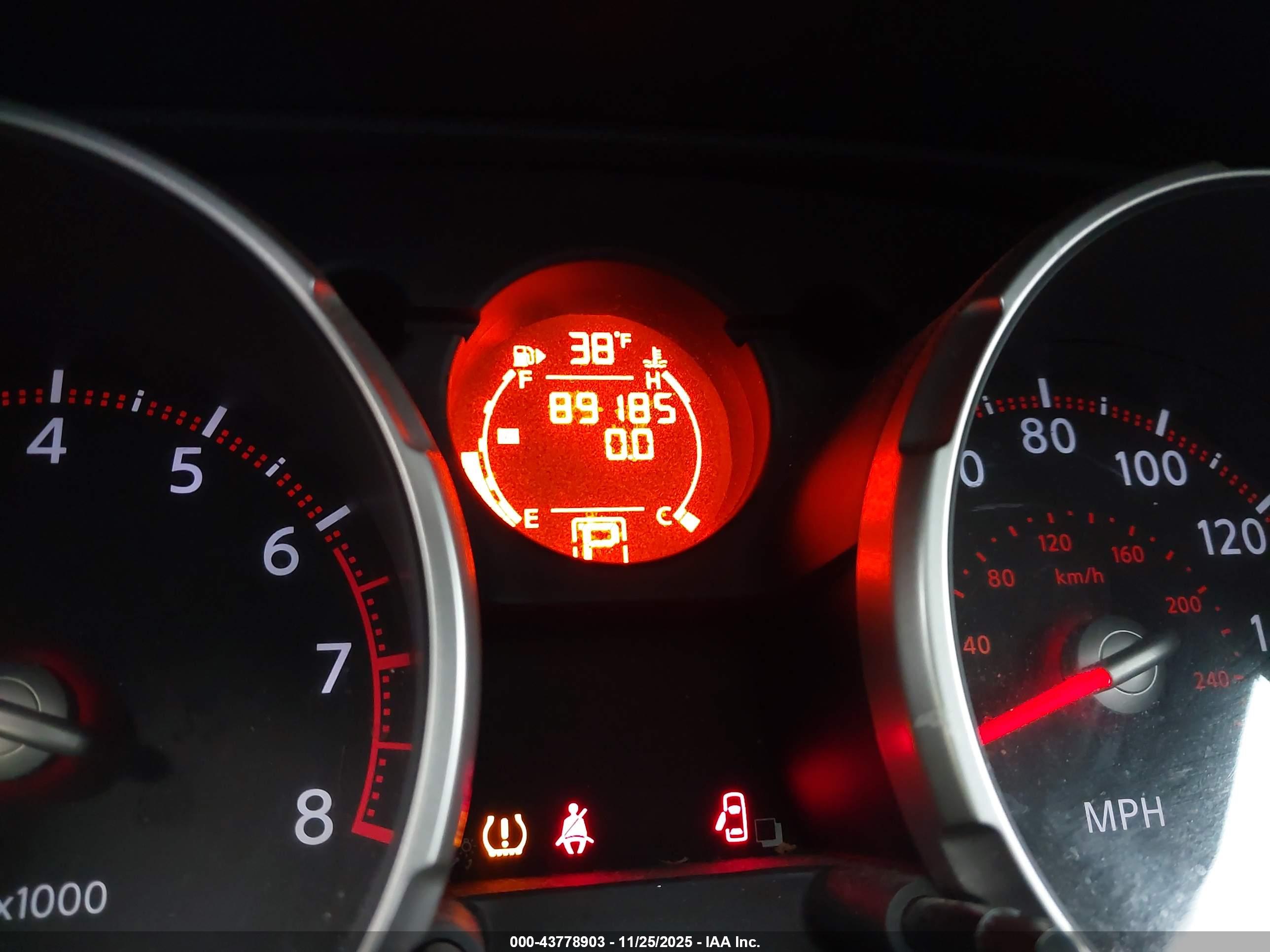 NISSAN ROGUE image 7
