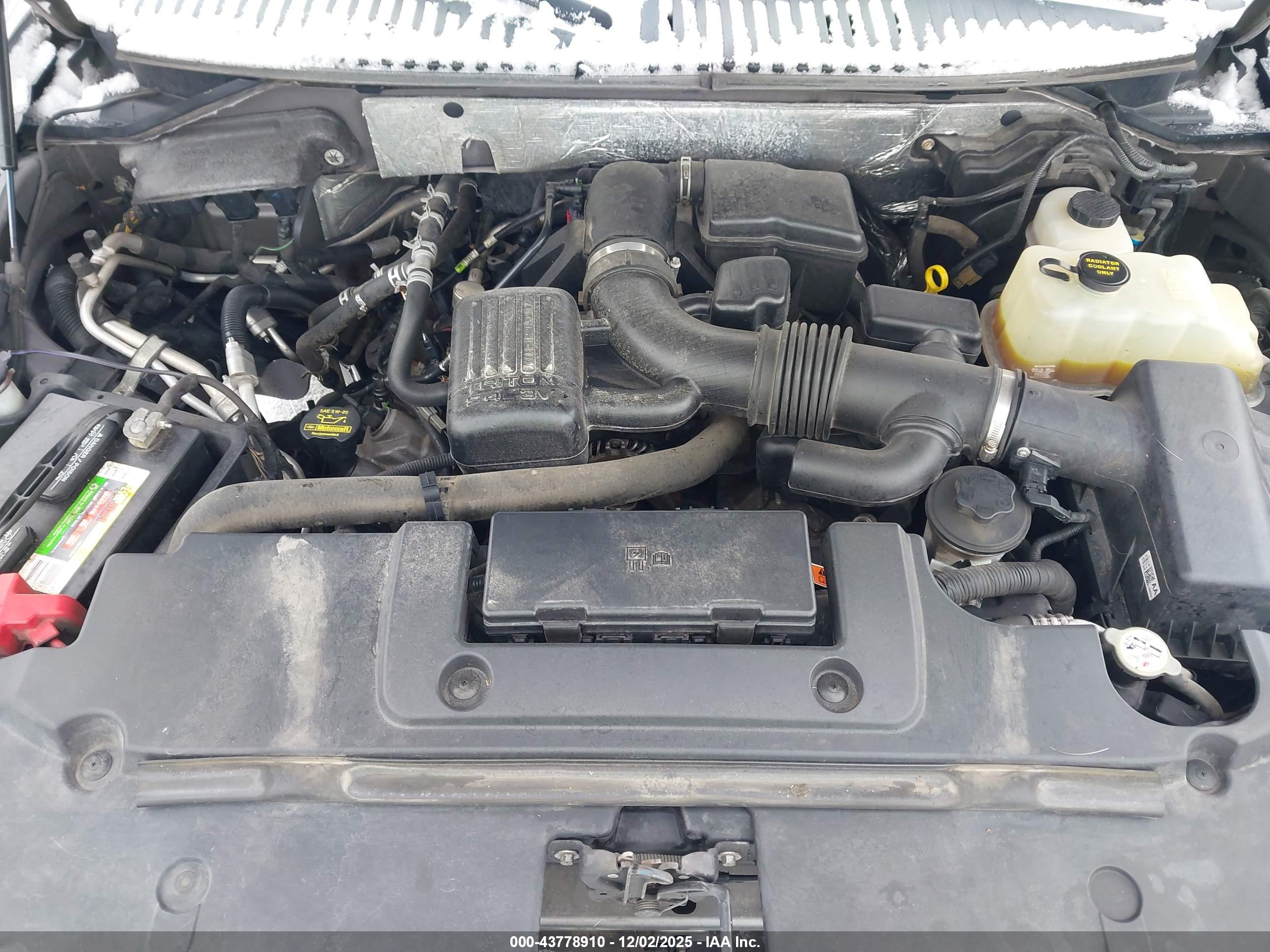 FORD EXPEDITION image 10