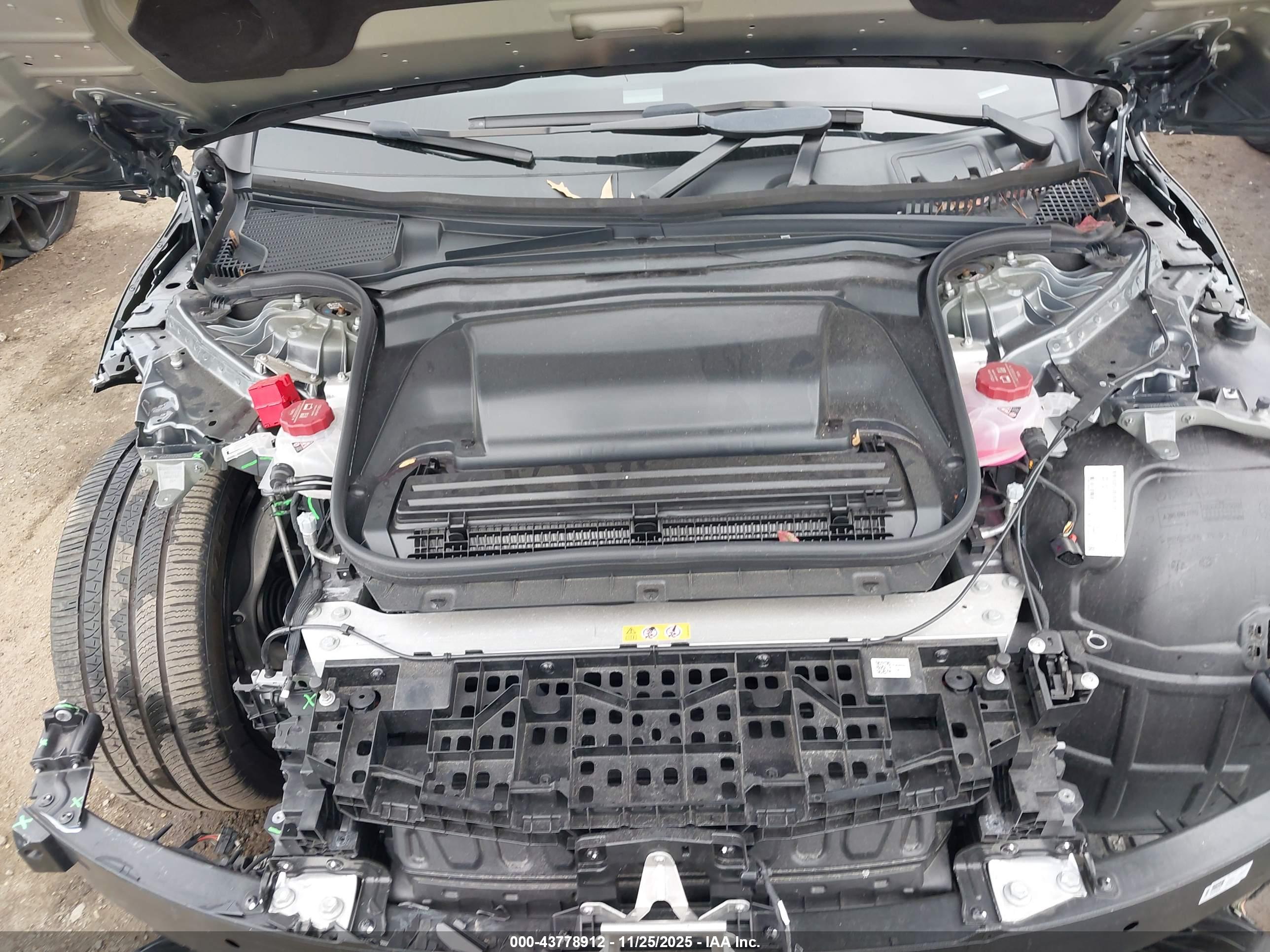 MERCEDES-BENZ EQE image 10
