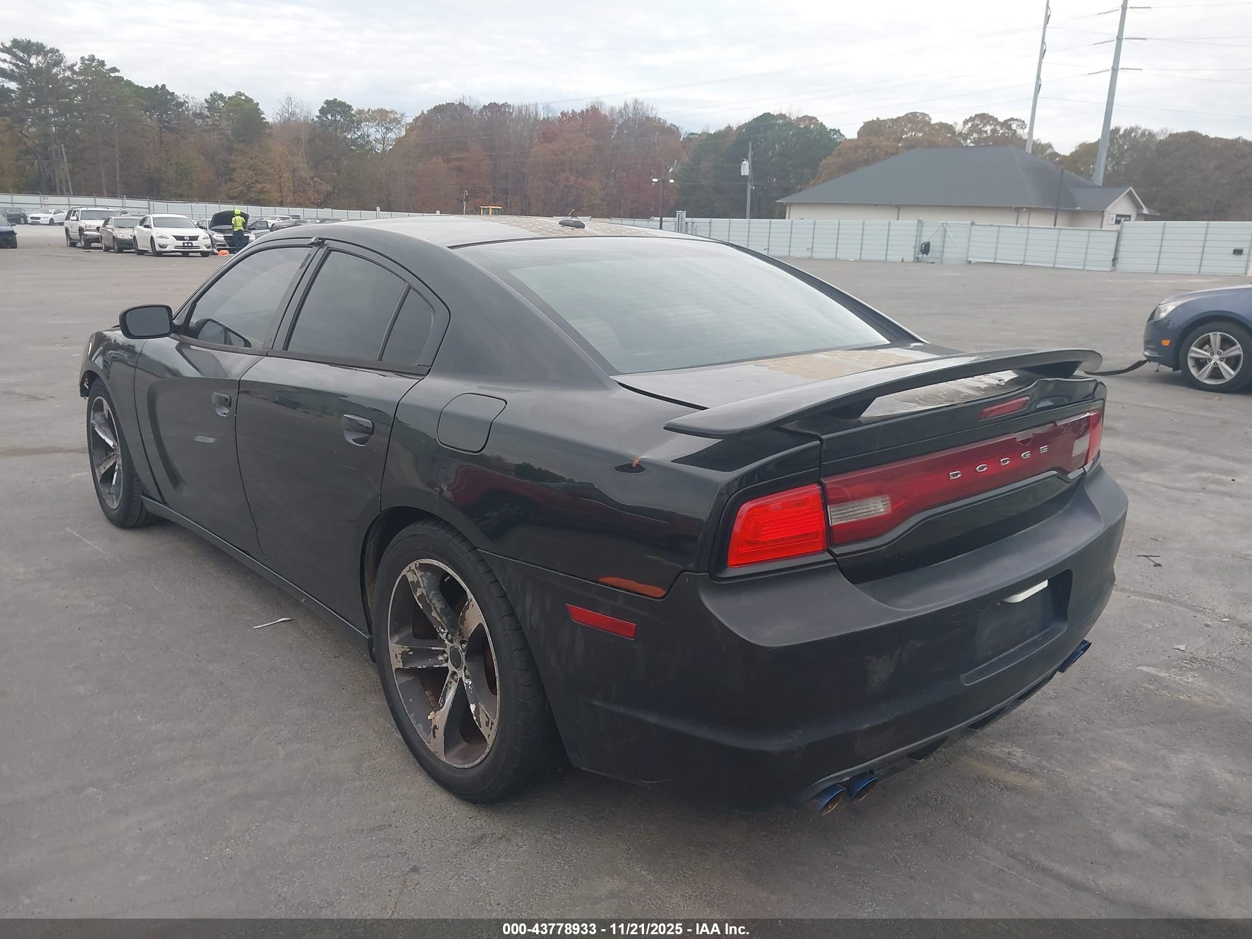 DODGE CHARGER image 3