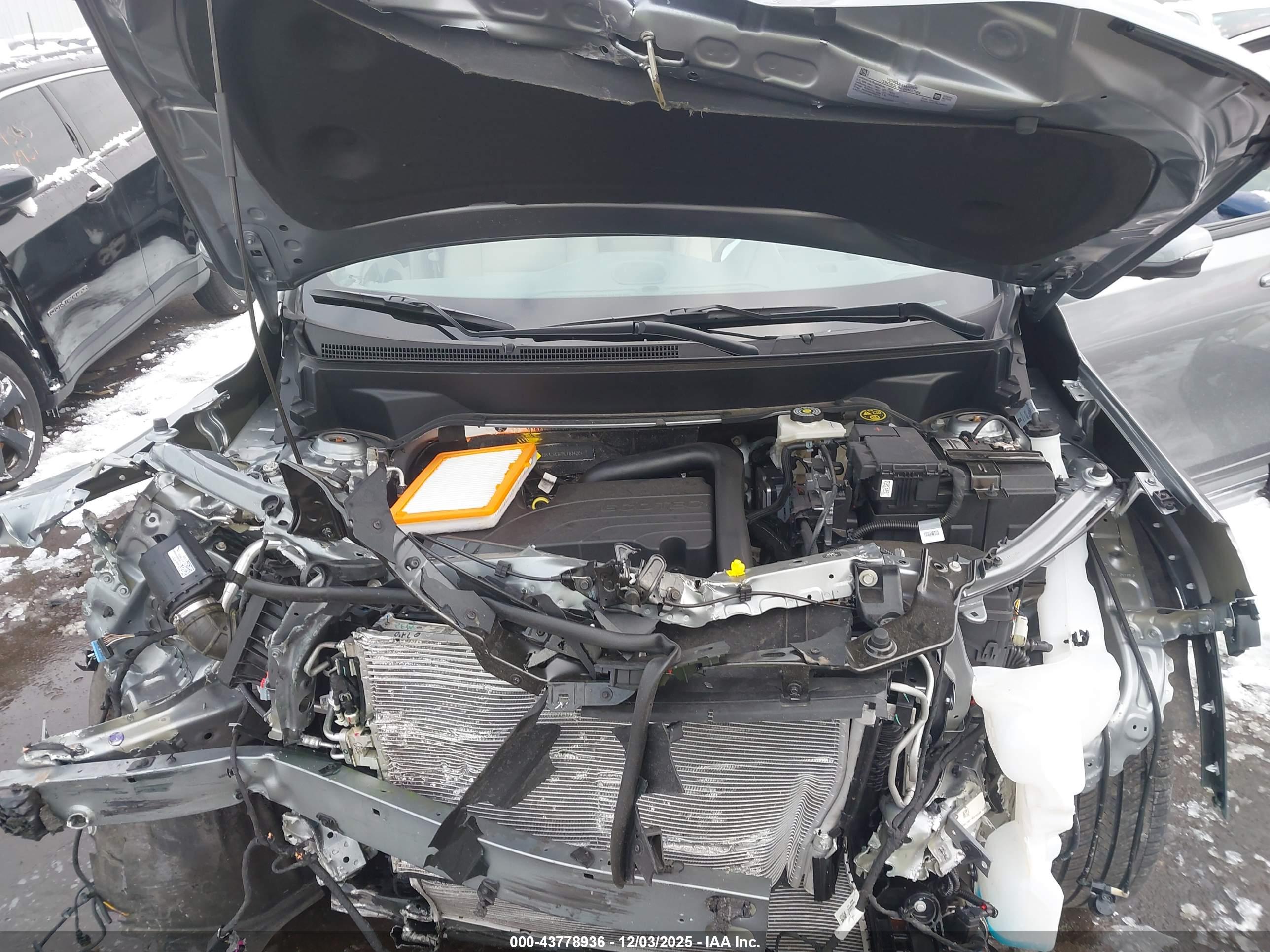 GMC TERRAIN image 10