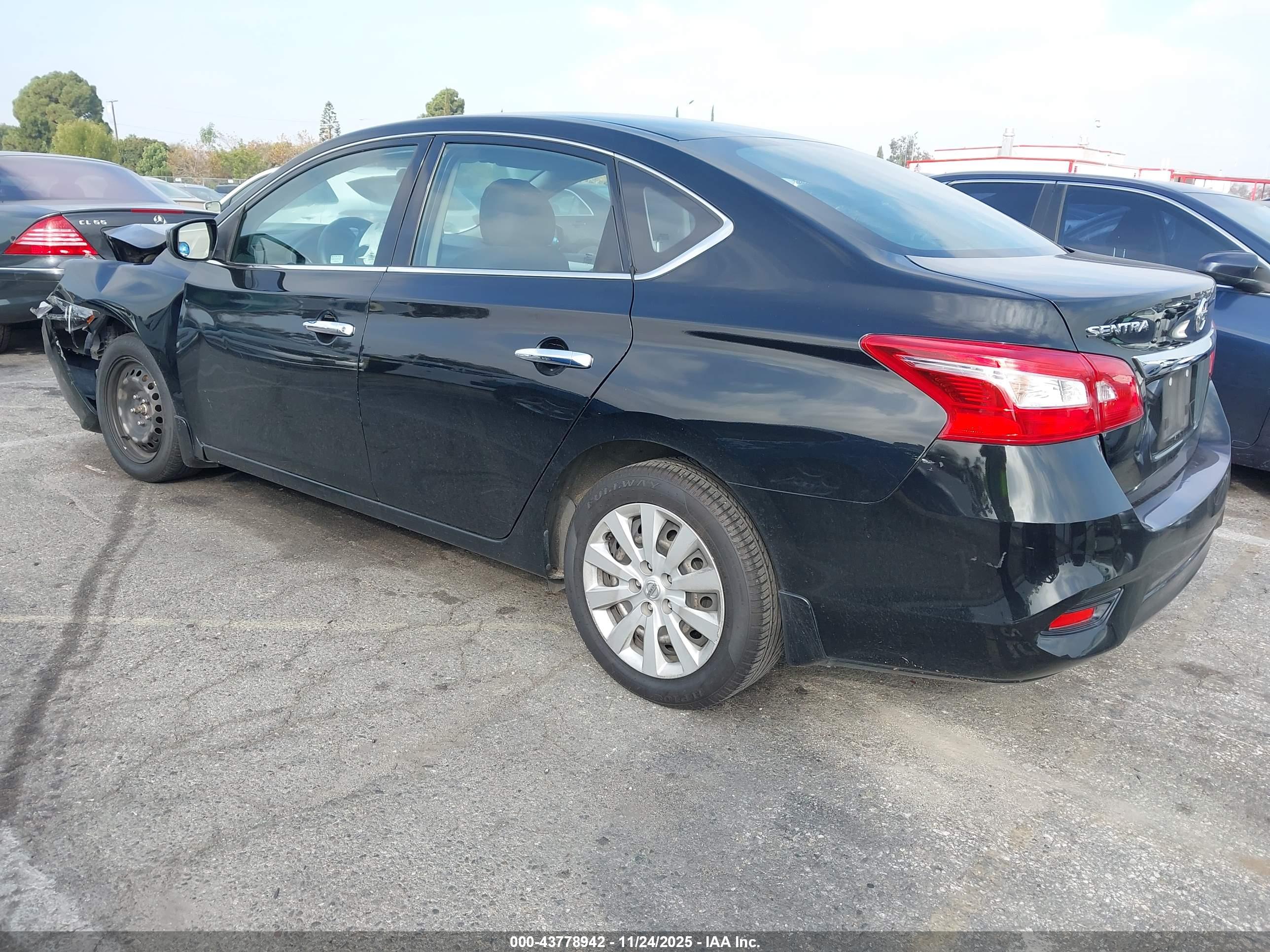 NISSAN SENTRA image 3