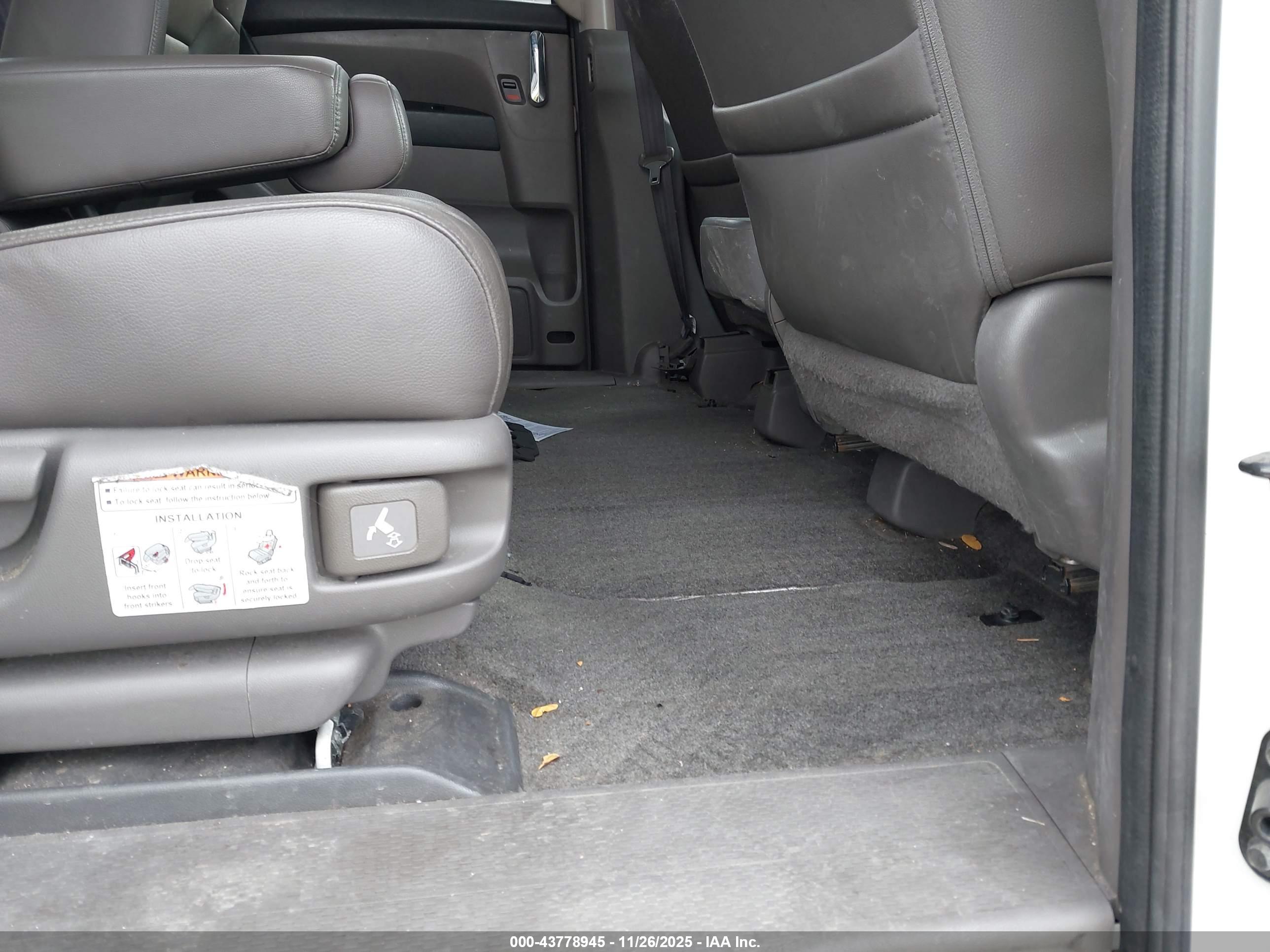 HONDA ODYSSEY image 8