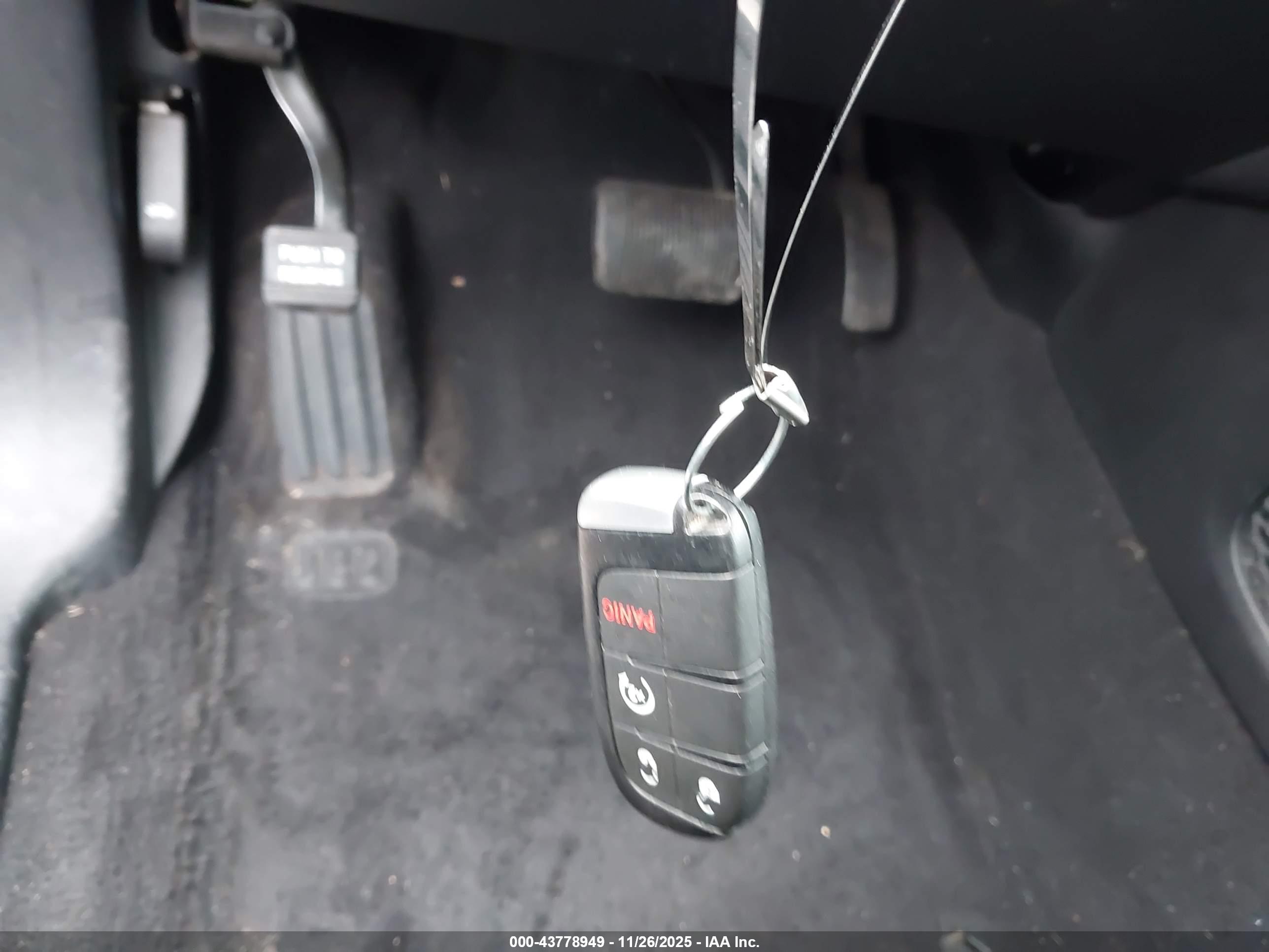 DODGE JOURNEY image 11