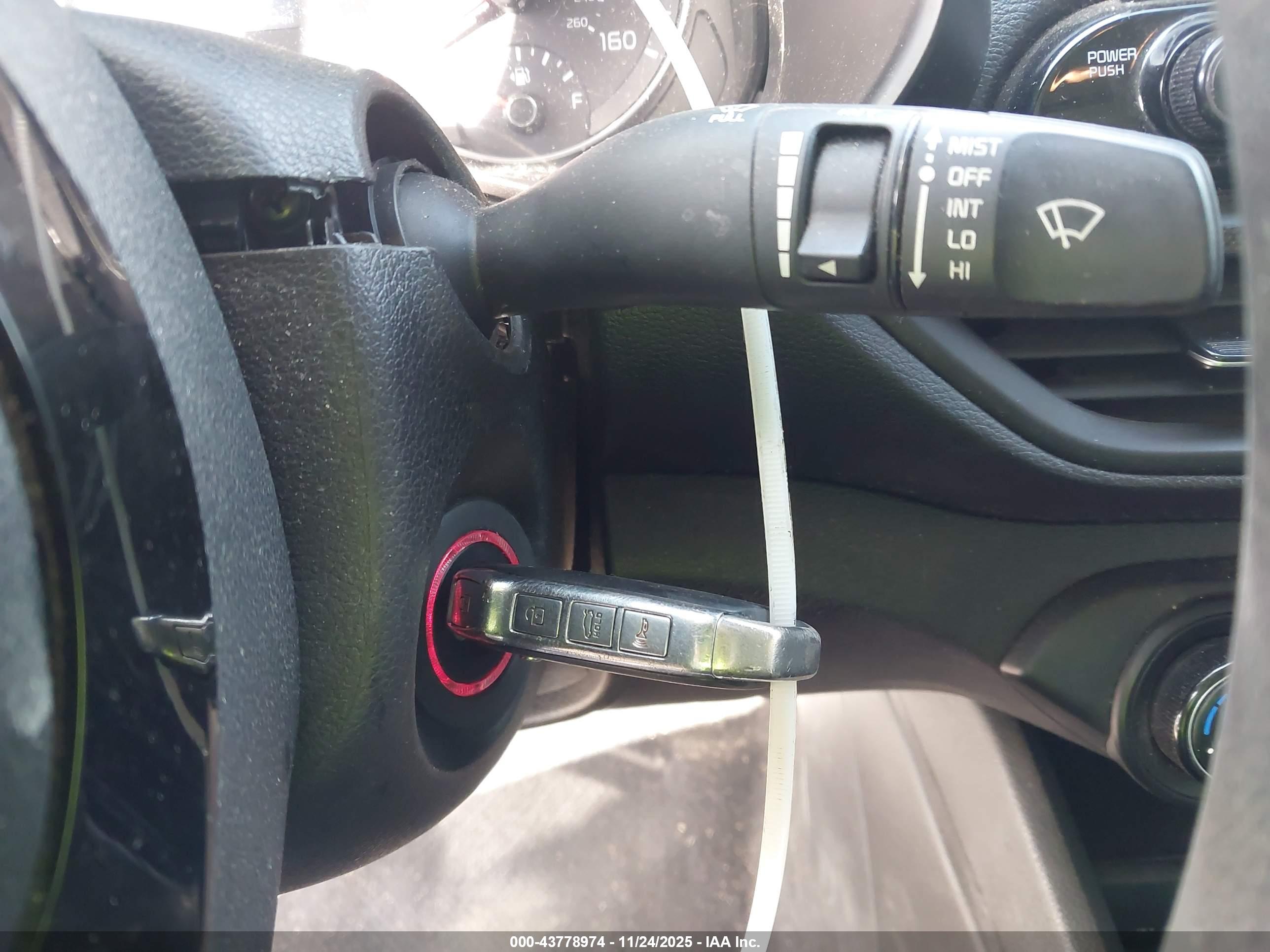 KIA FORTE image 11