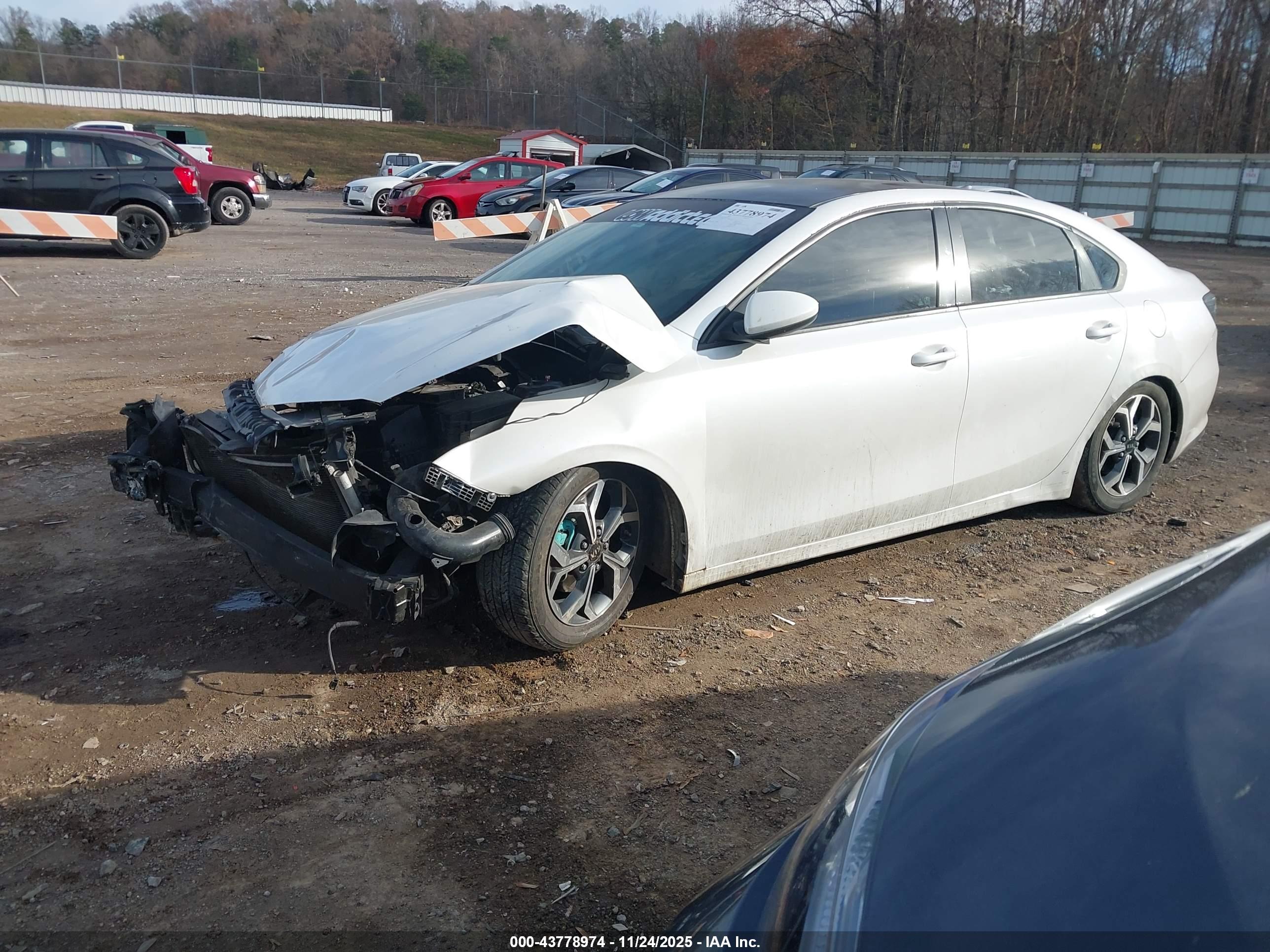 KIA FORTE image 2