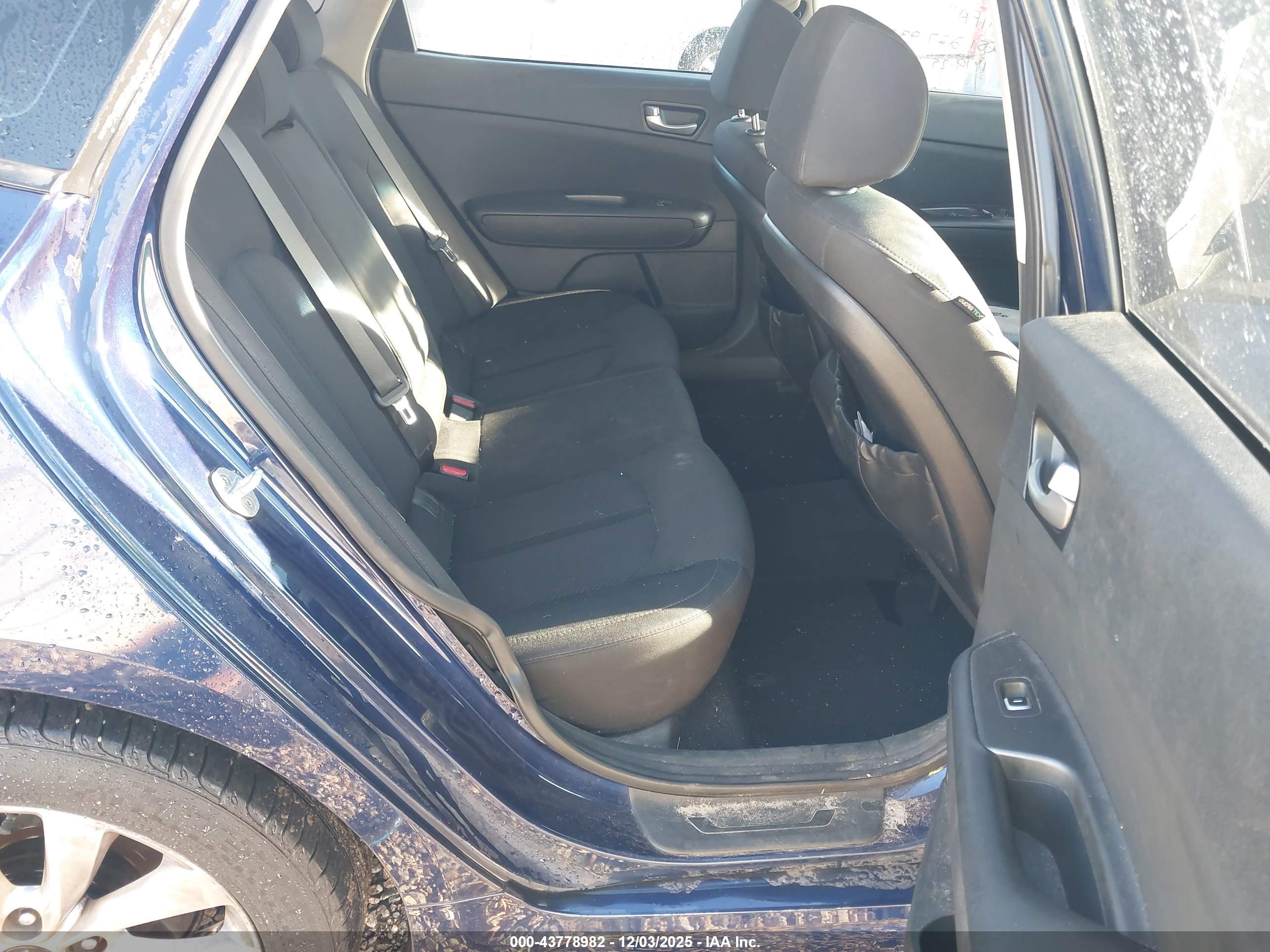 KIA OPTIMA image 8