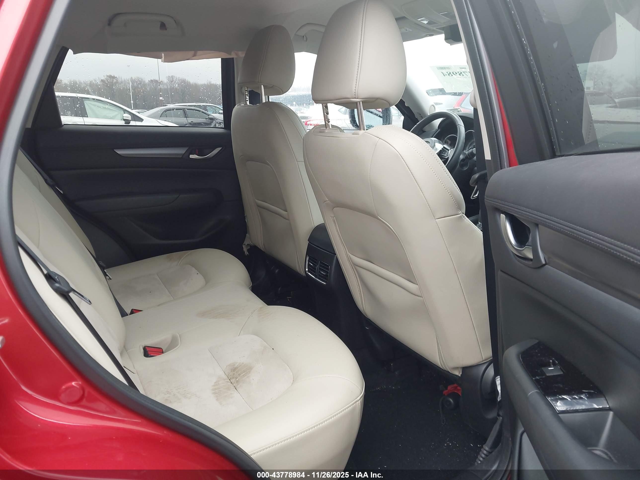 MAZDA CX-5 image 8