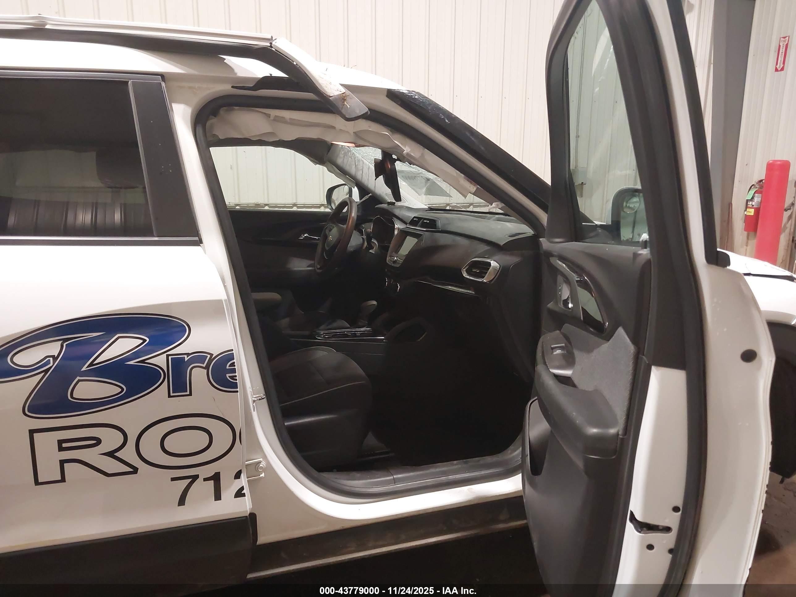 CHEVROLET TRAILBLAZER image 5