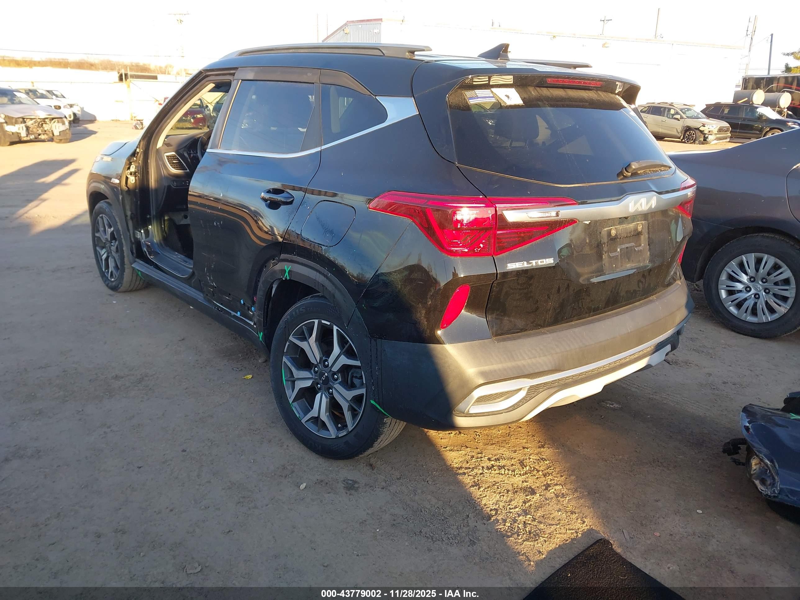 KIA SELTOS image 3