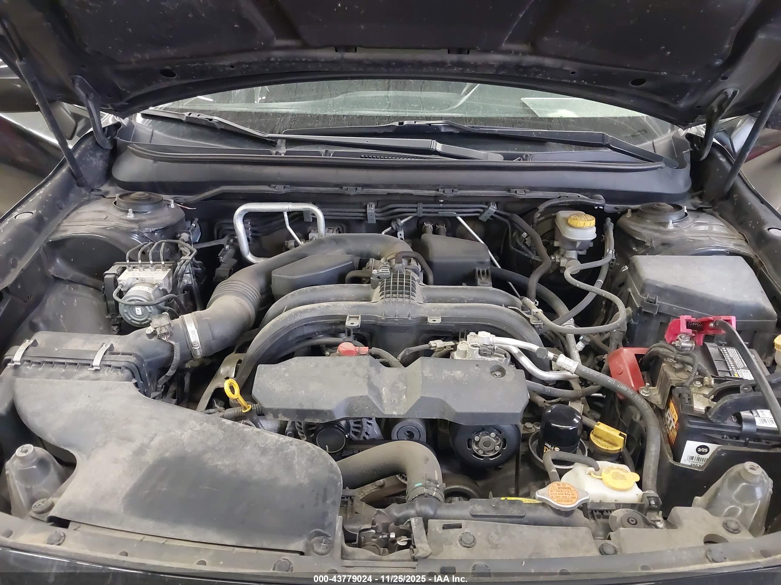 SUBARU OUTBACK image 10