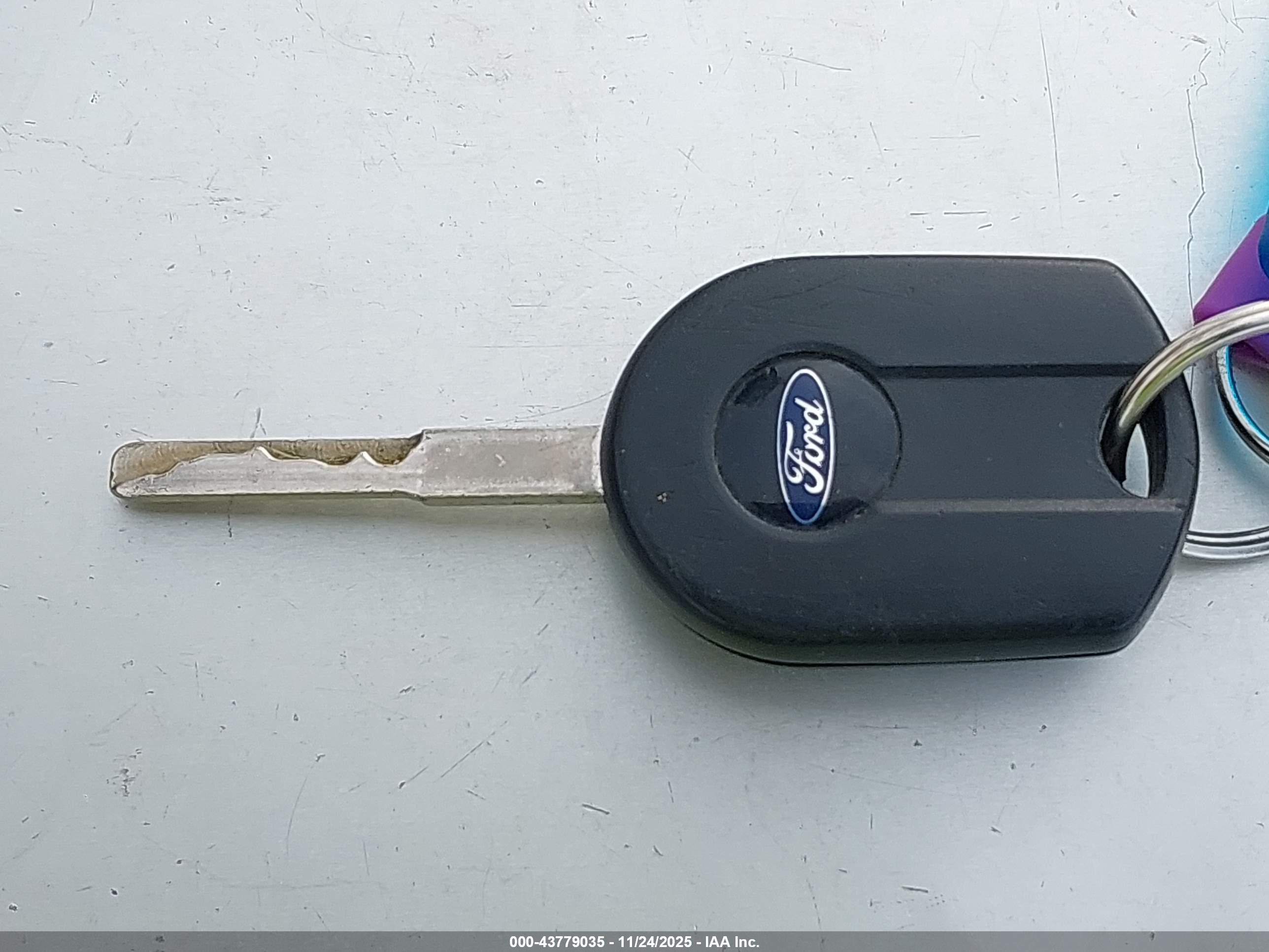 FORD FOCUS image 11