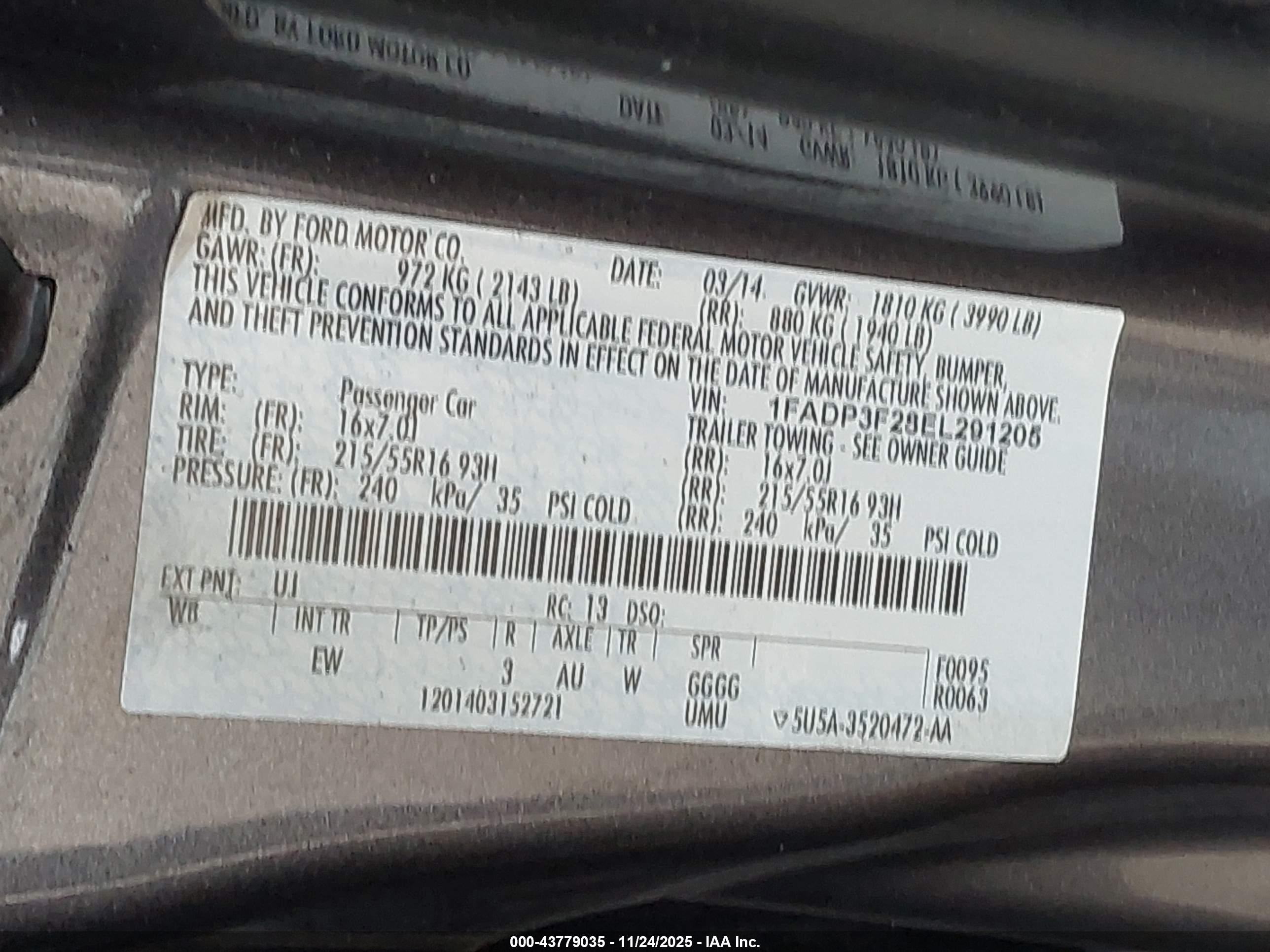 FORD FOCUS image 9