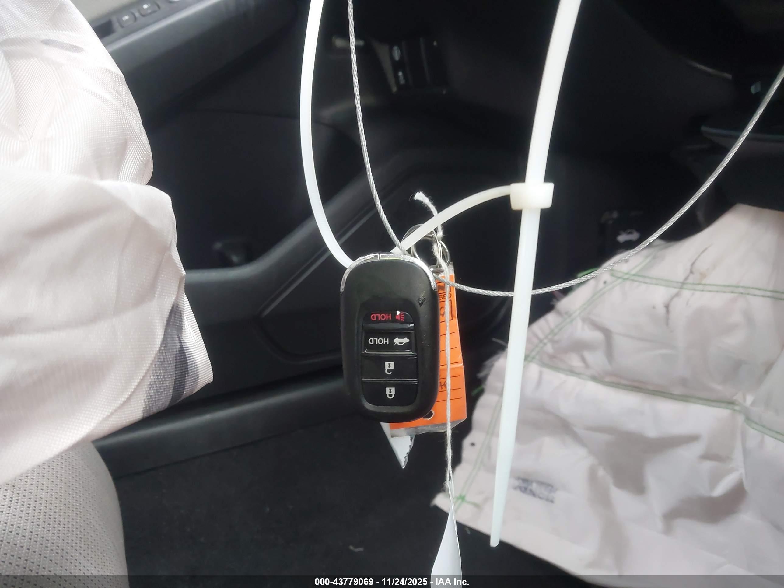 HONDA CIVIC image 11