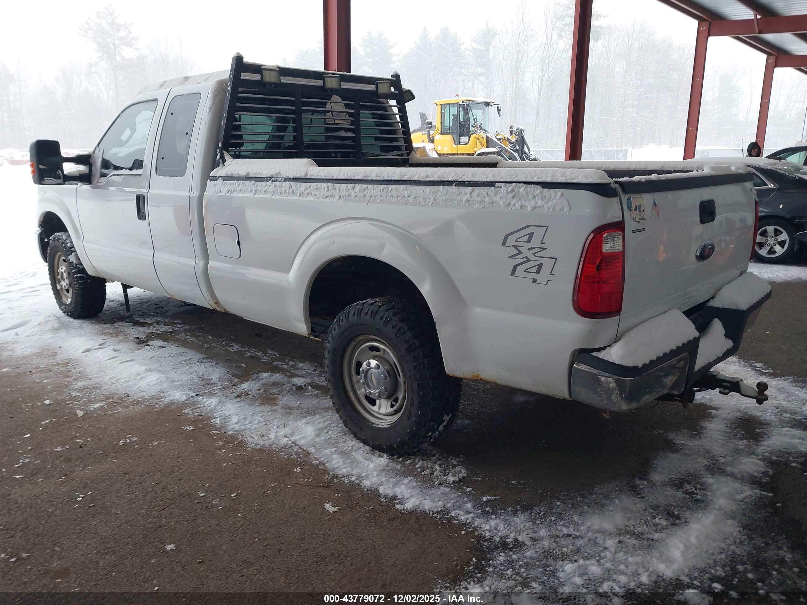 FORD F-250 image 3