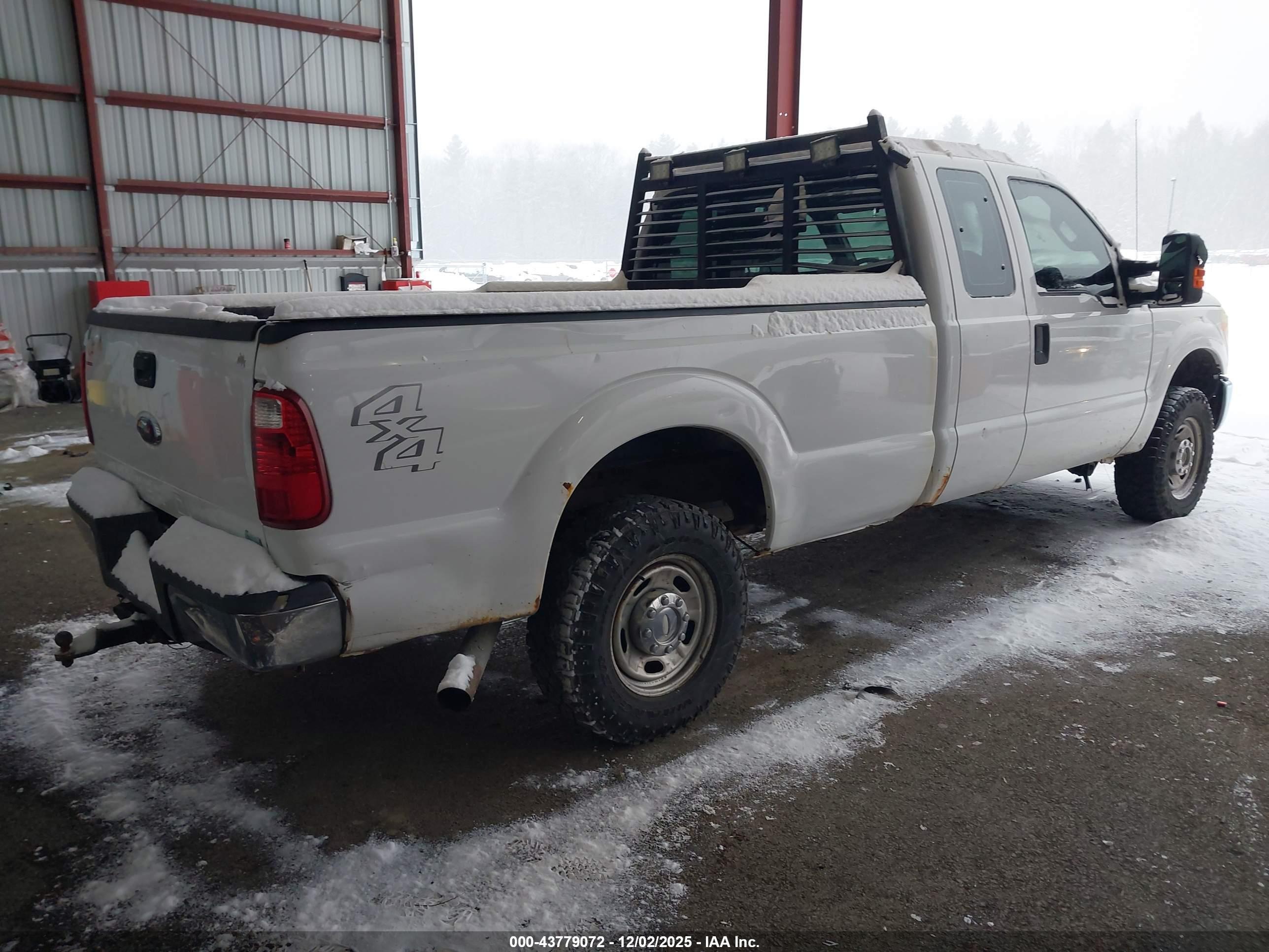 FORD F-250 image 4