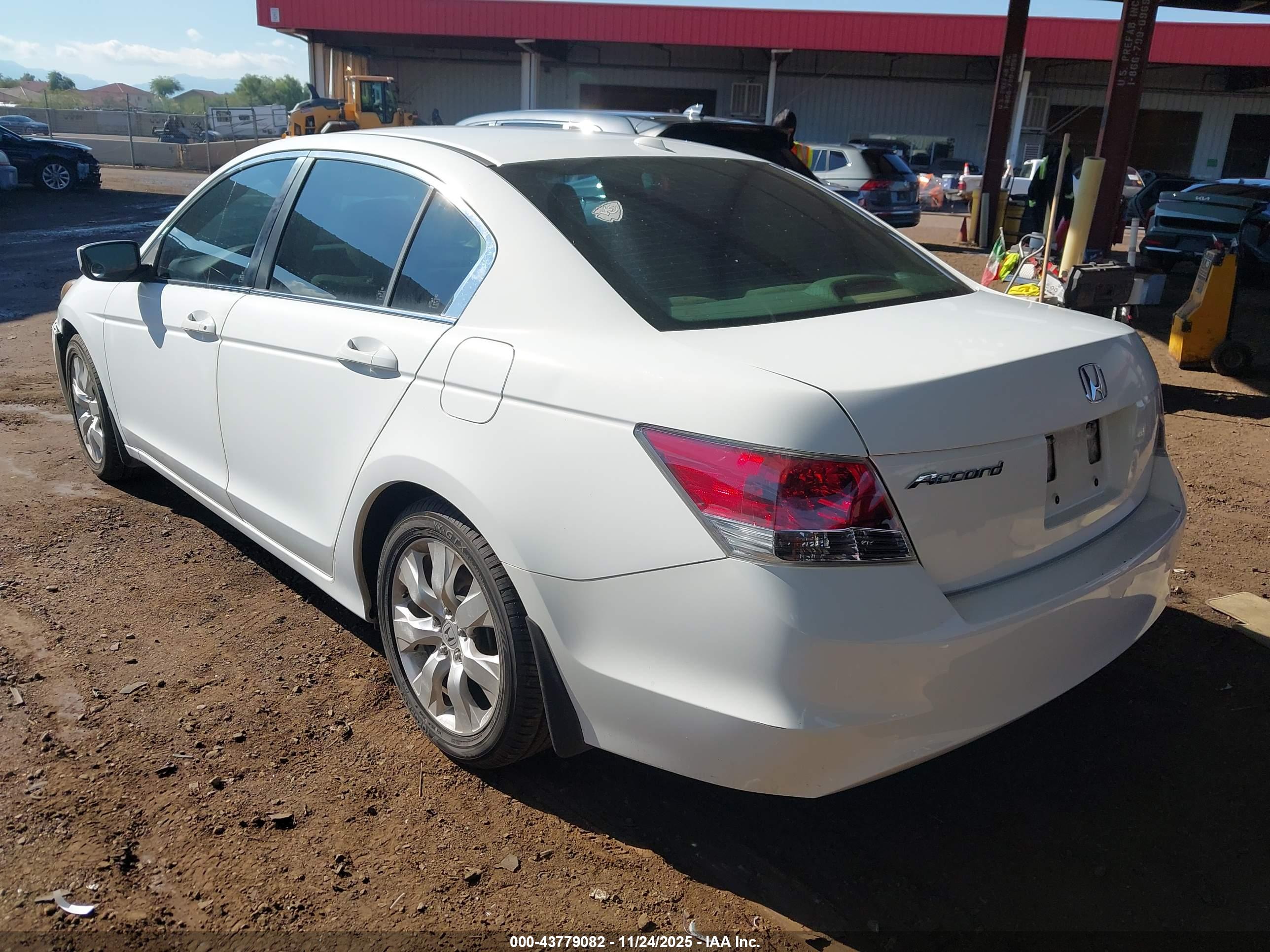HONDA ACCORD image 3