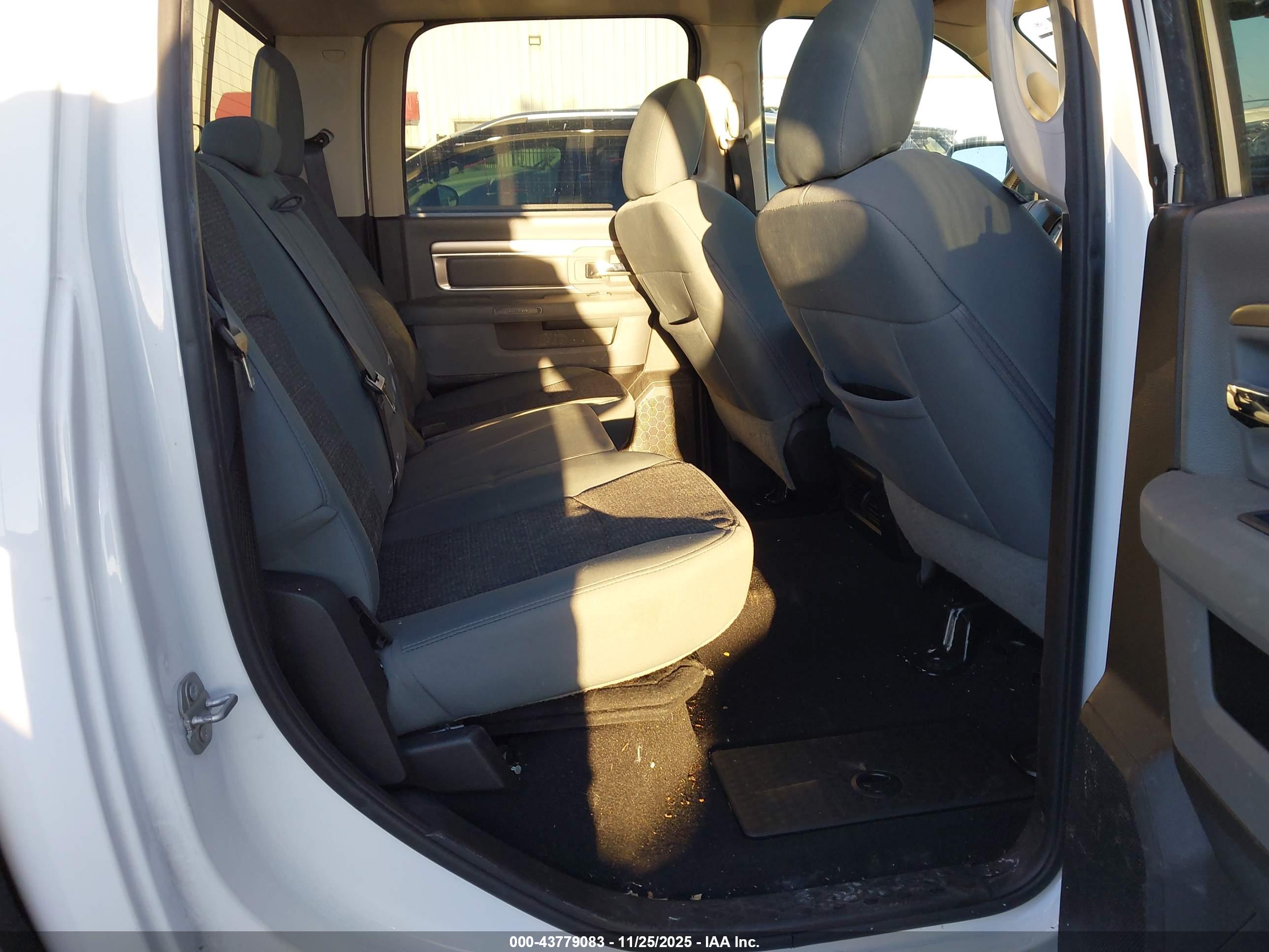 RAM 1500 image 8