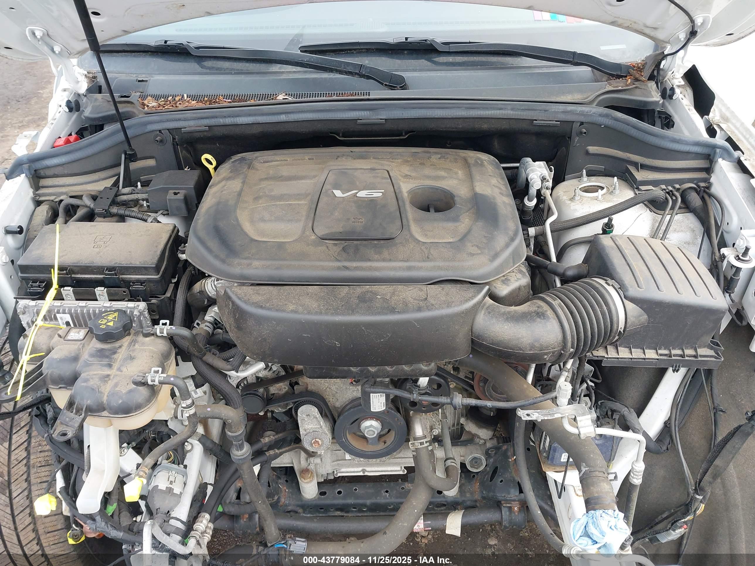 JEEP GRAND image 10