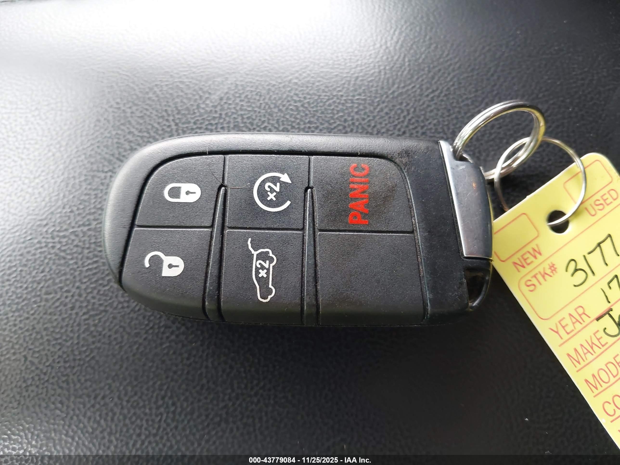 JEEP GRAND image 11
