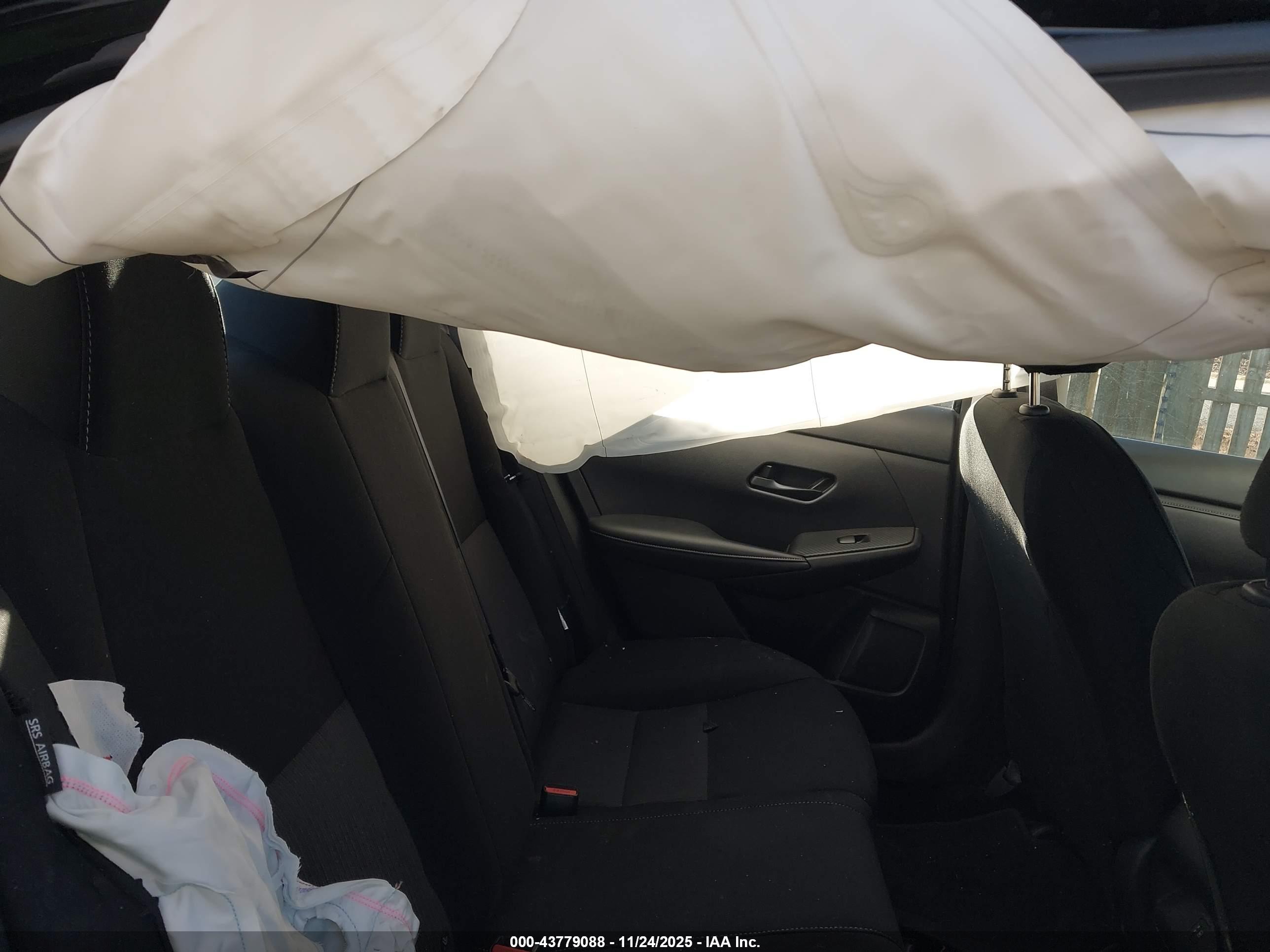 NISSAN SENTRA image 8