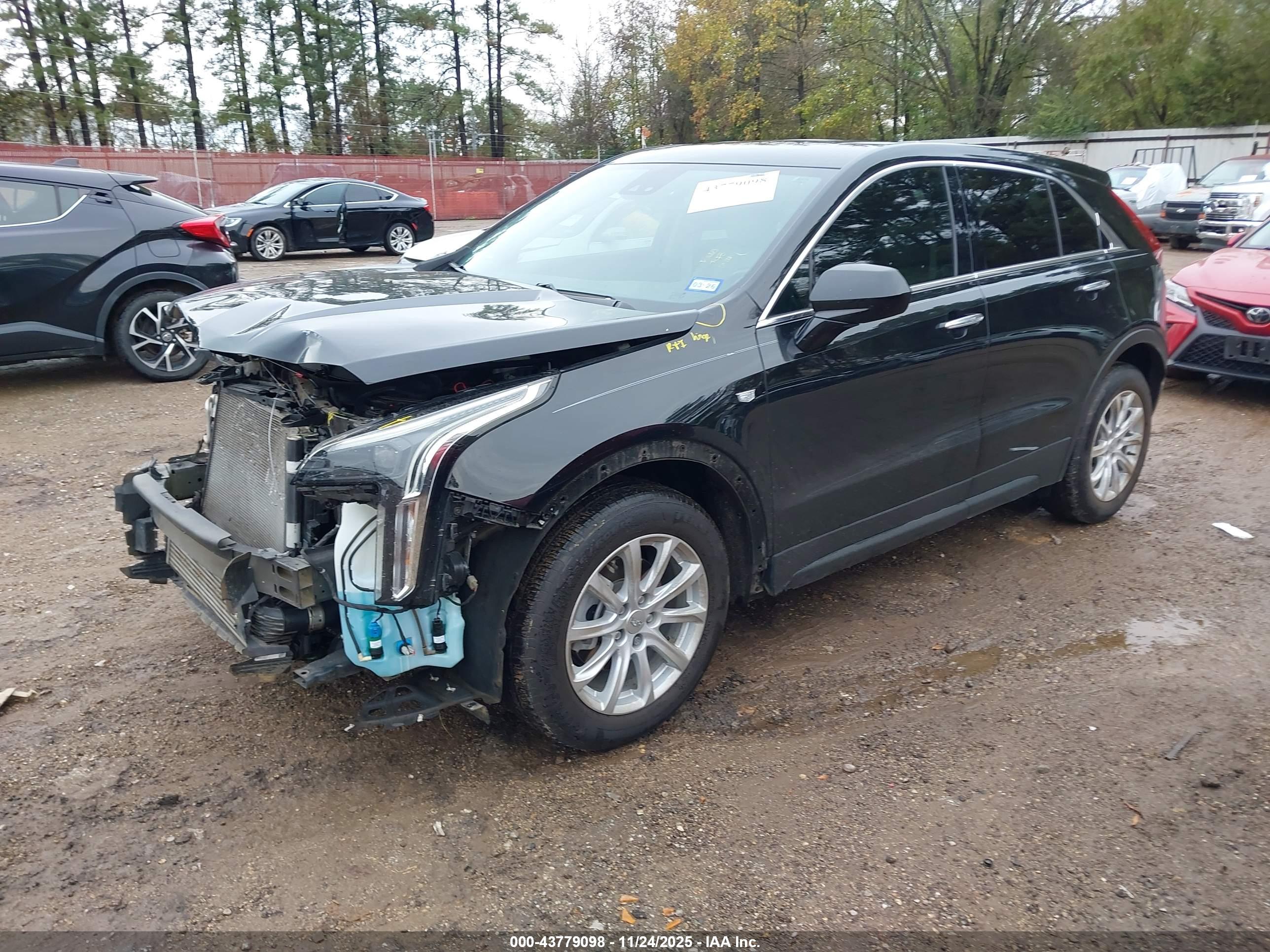 CADILLAC XT4 image 2