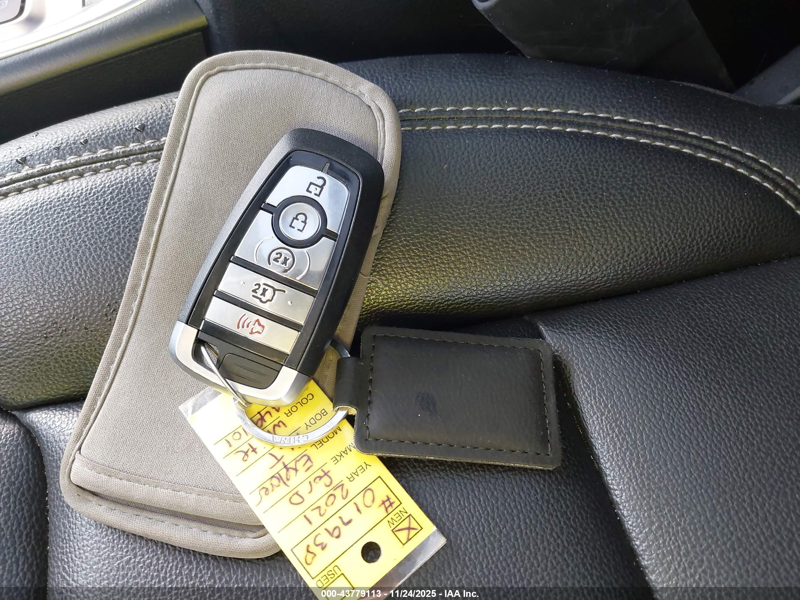FORD EXPLORER image 11