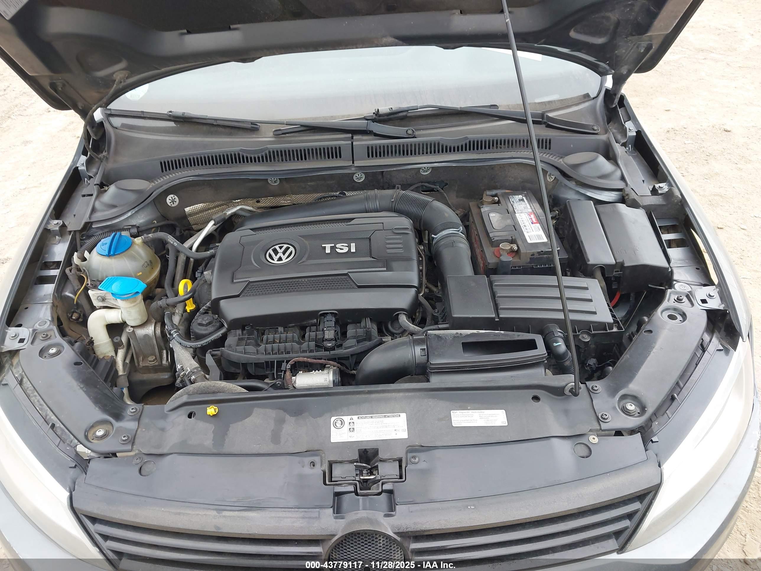 VOLKSWAGEN JETTA image 10