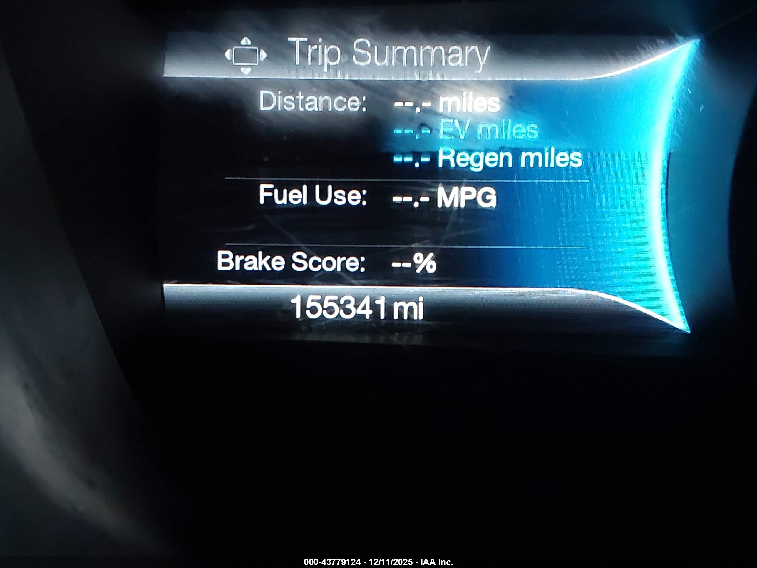 FORD FUSION image 7