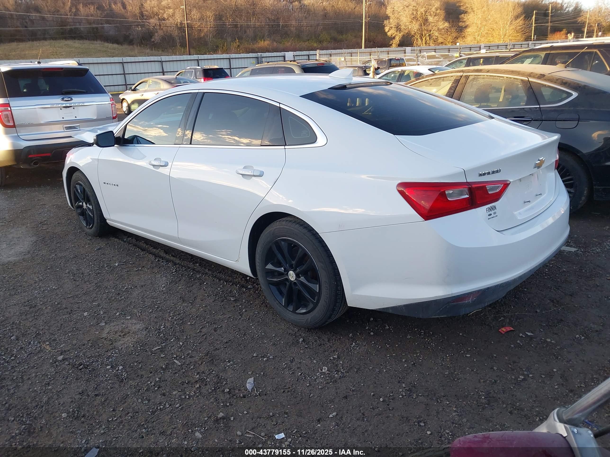 CHEVROLET MALIBU image 3