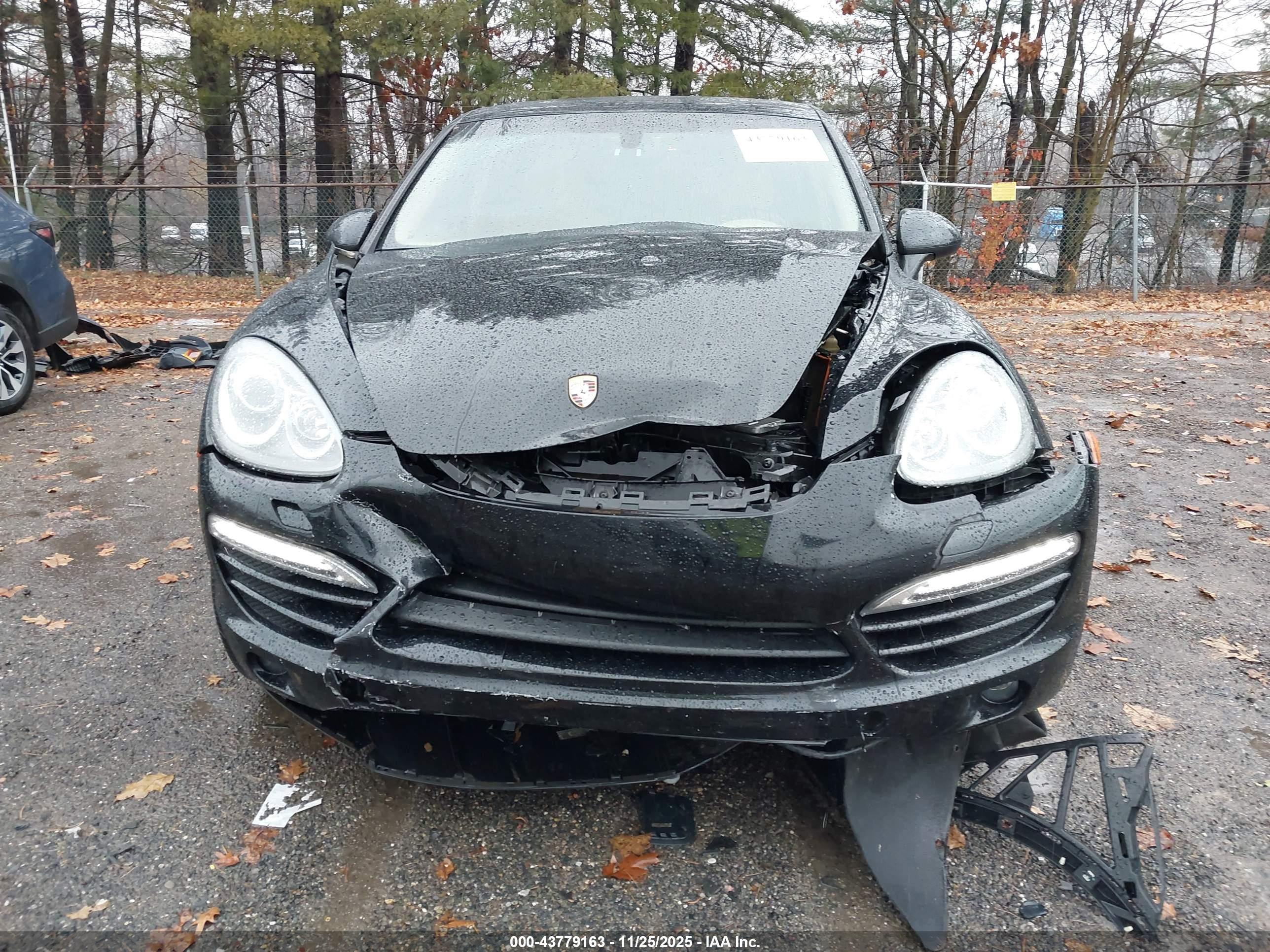 PORSCHE CAYENNE image 6
