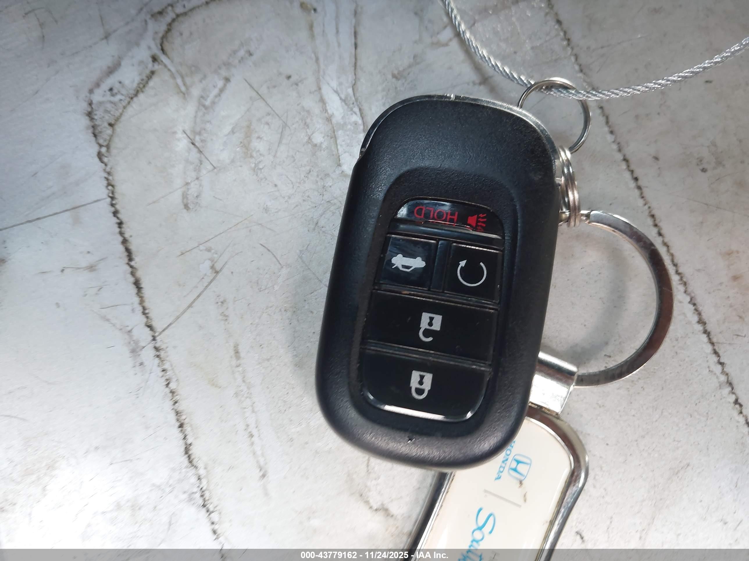 HONDA ACCORD image 11