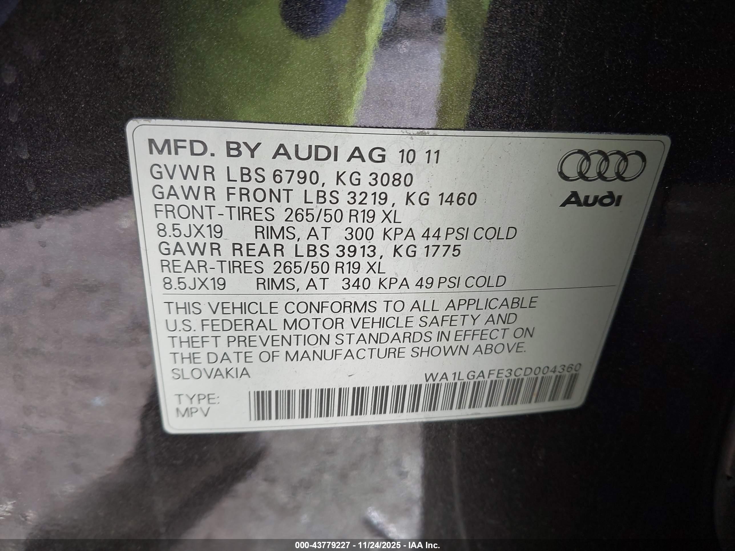 AUDI Q7 image 9