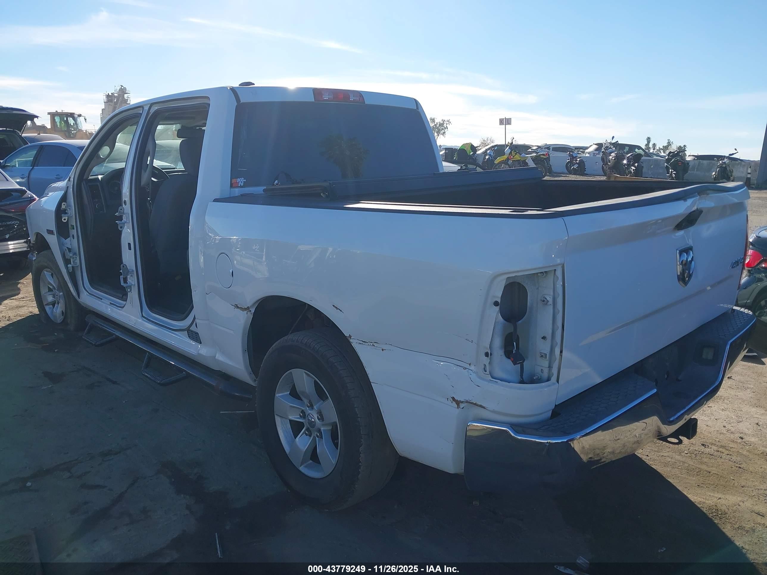 RAM 1500 image 3