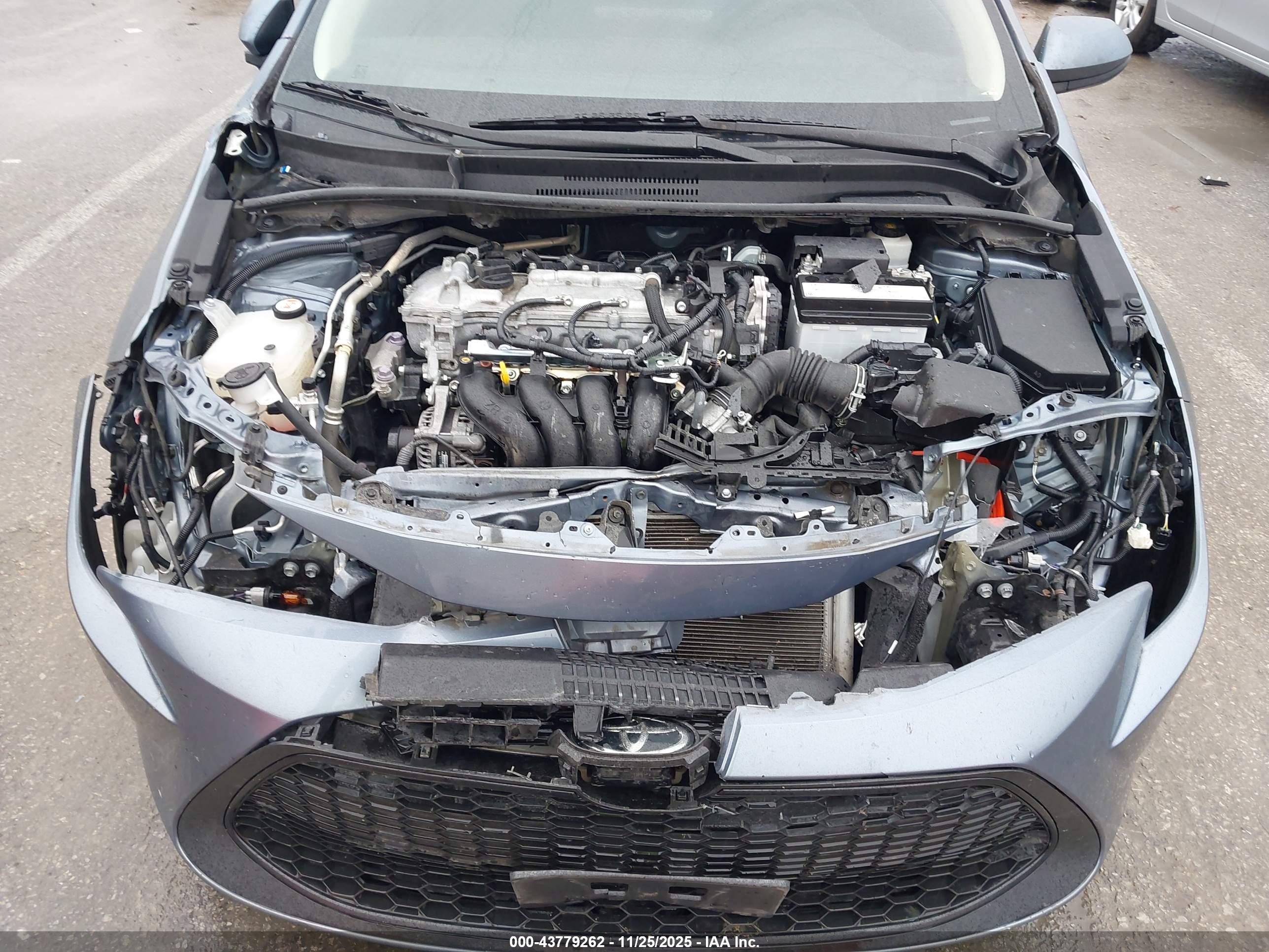 TOYOTA COROLLA image 10