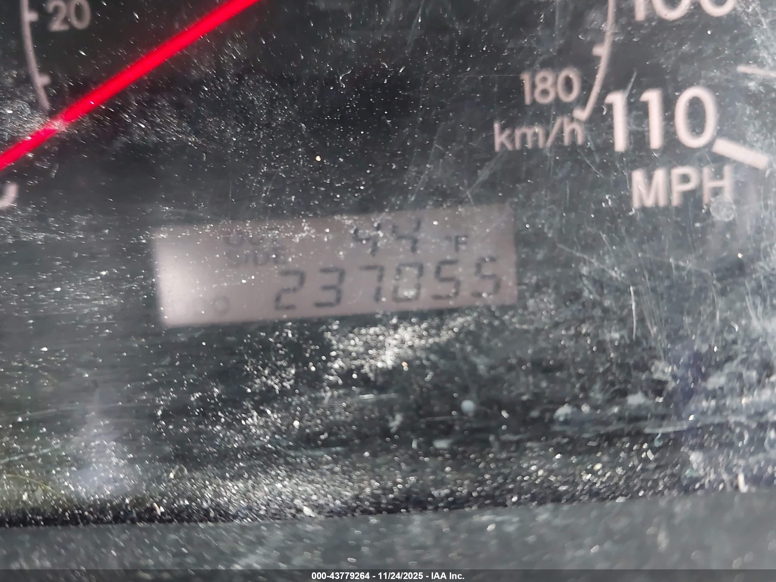 TOYOTA COROLLA image 7