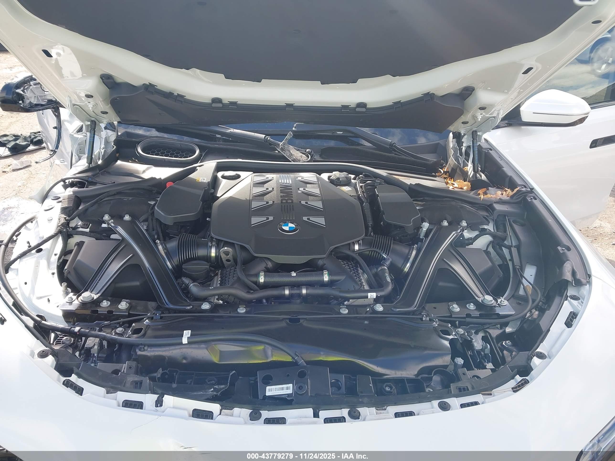 BMW 760I image 10