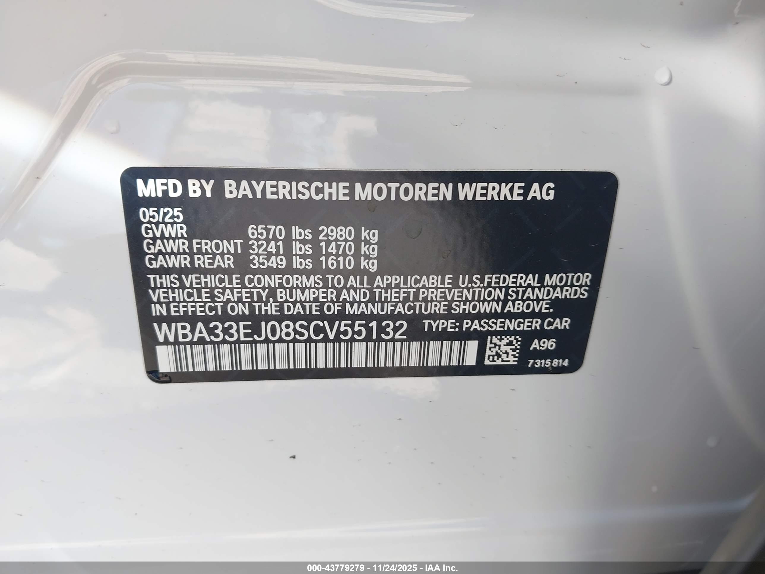 BMW 760I image 9
