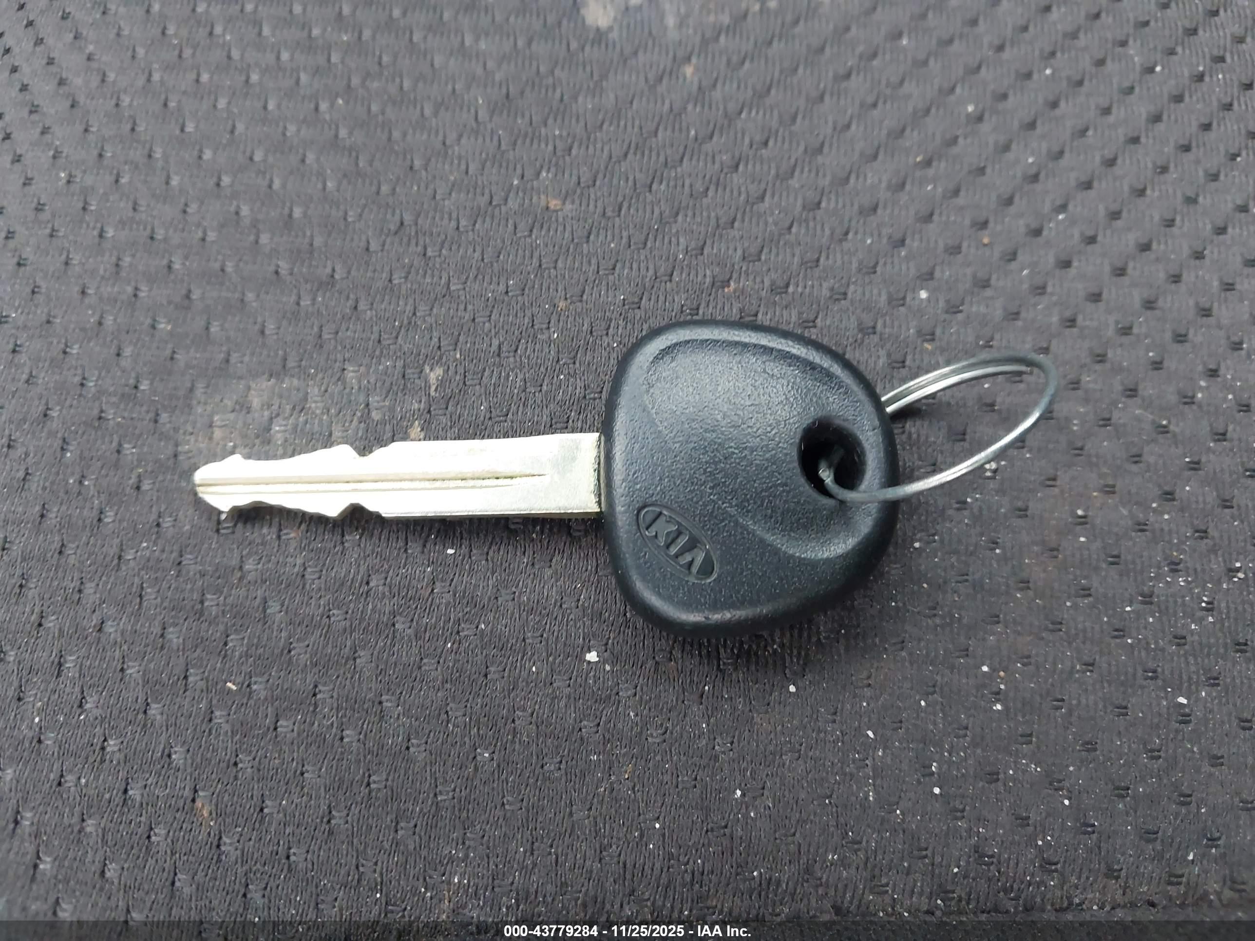 KIA FORTE image 11