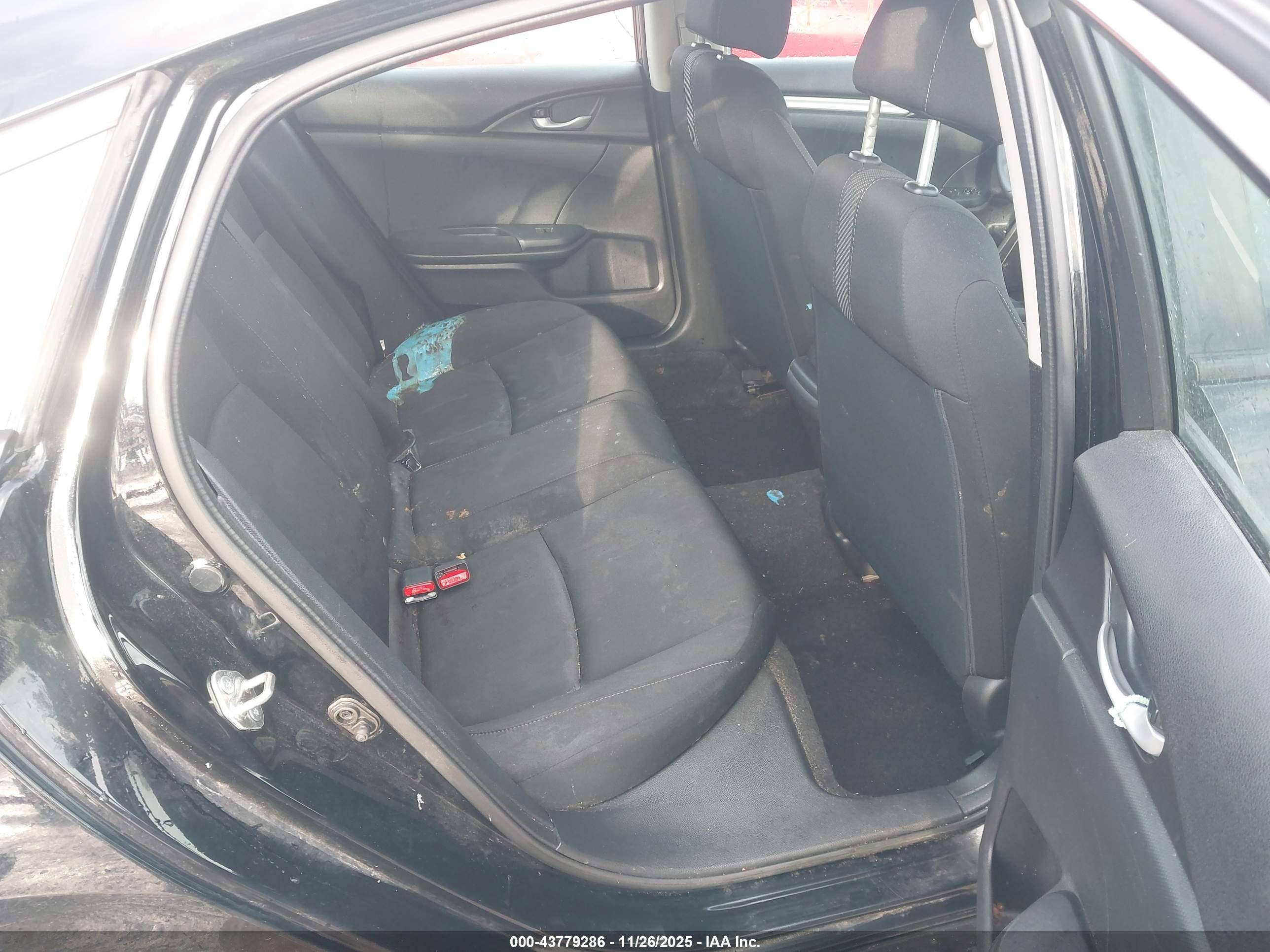 HONDA CIVIC image 8
